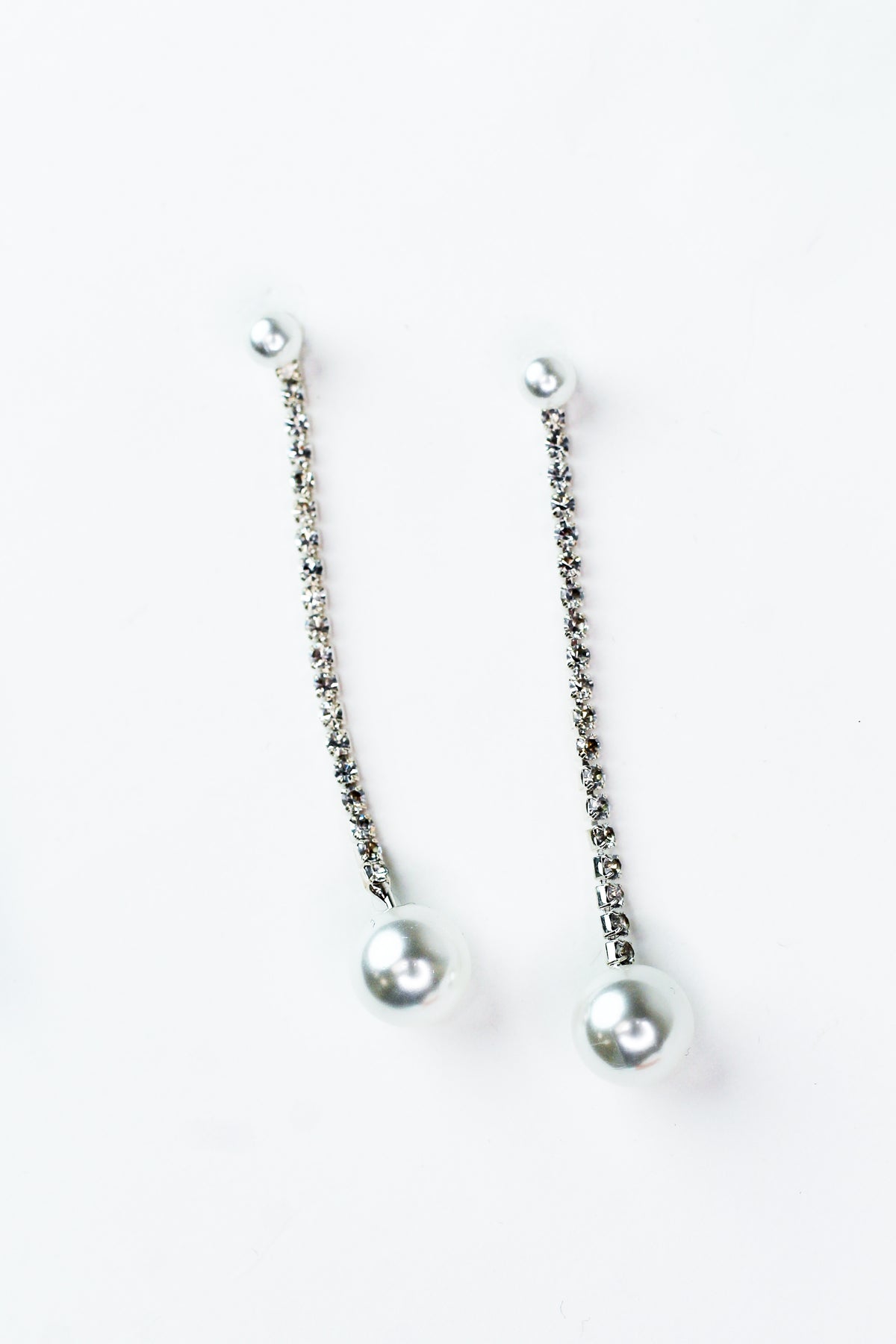 Thin Rhinestone Dangle Pearl End