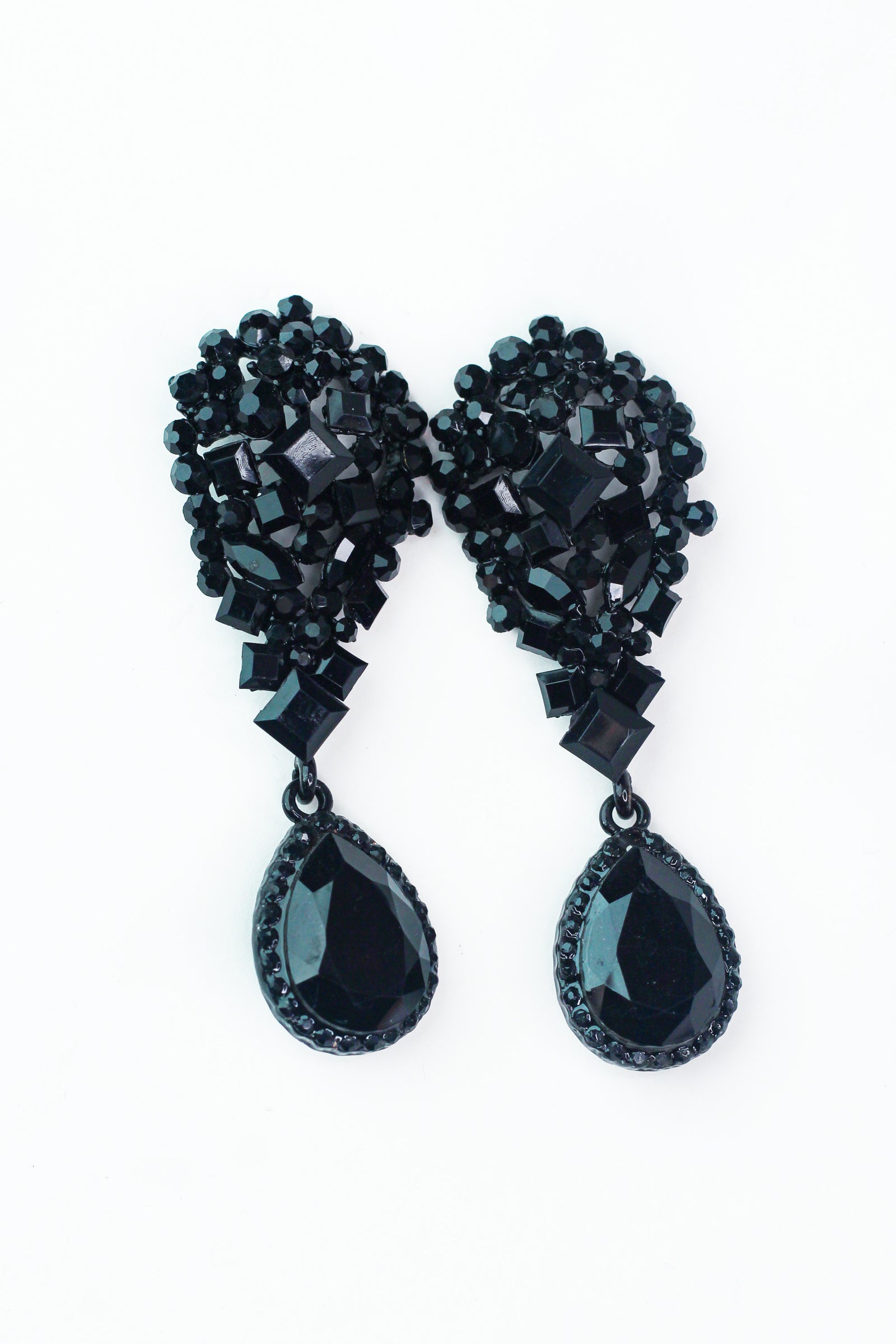 Arched Cluster Top Teardrop Earring