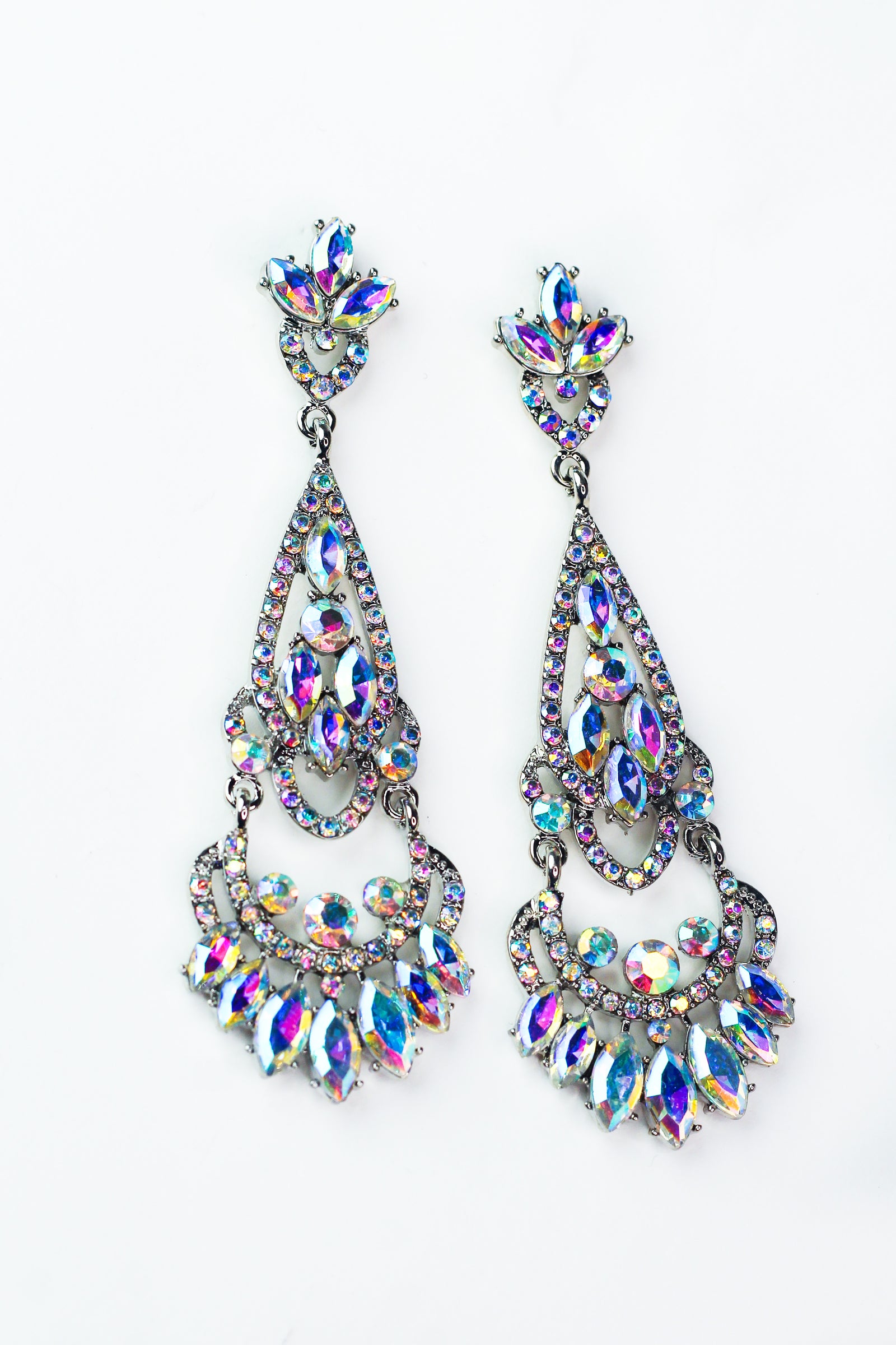 Rhinestone Loop Almond Scoop Earring