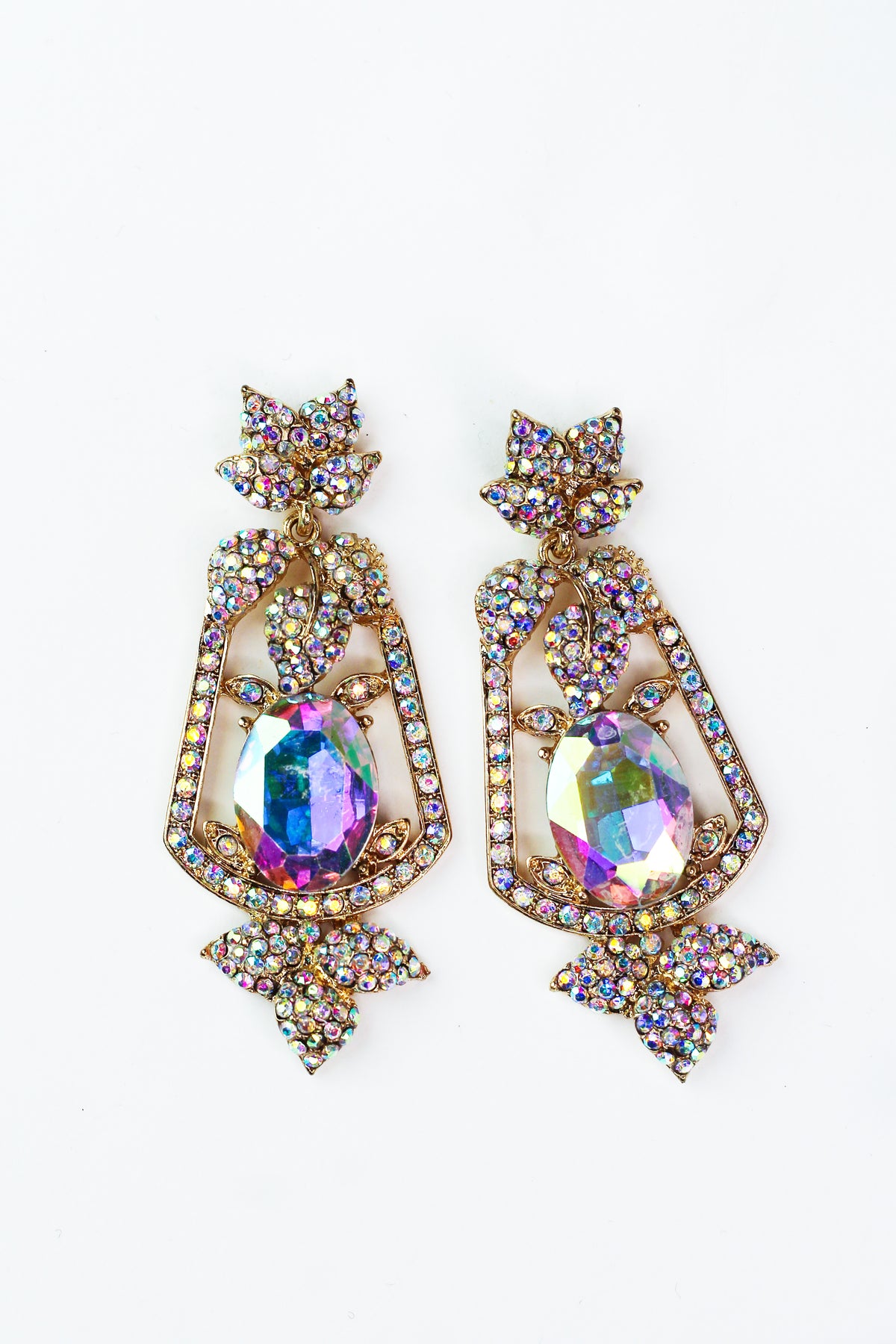 Top &amp; Bottom Leaves Oval Middle Earring