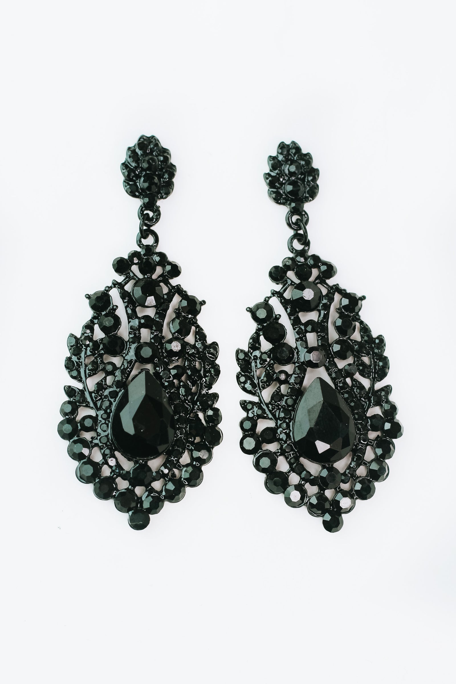 Small Rhinestone Design Teardrop Middle Earring
