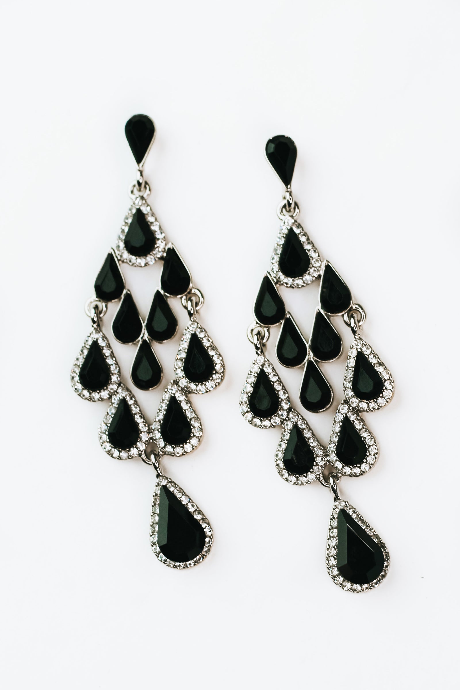 Teardrop V Half Rhinestone Trim Earring