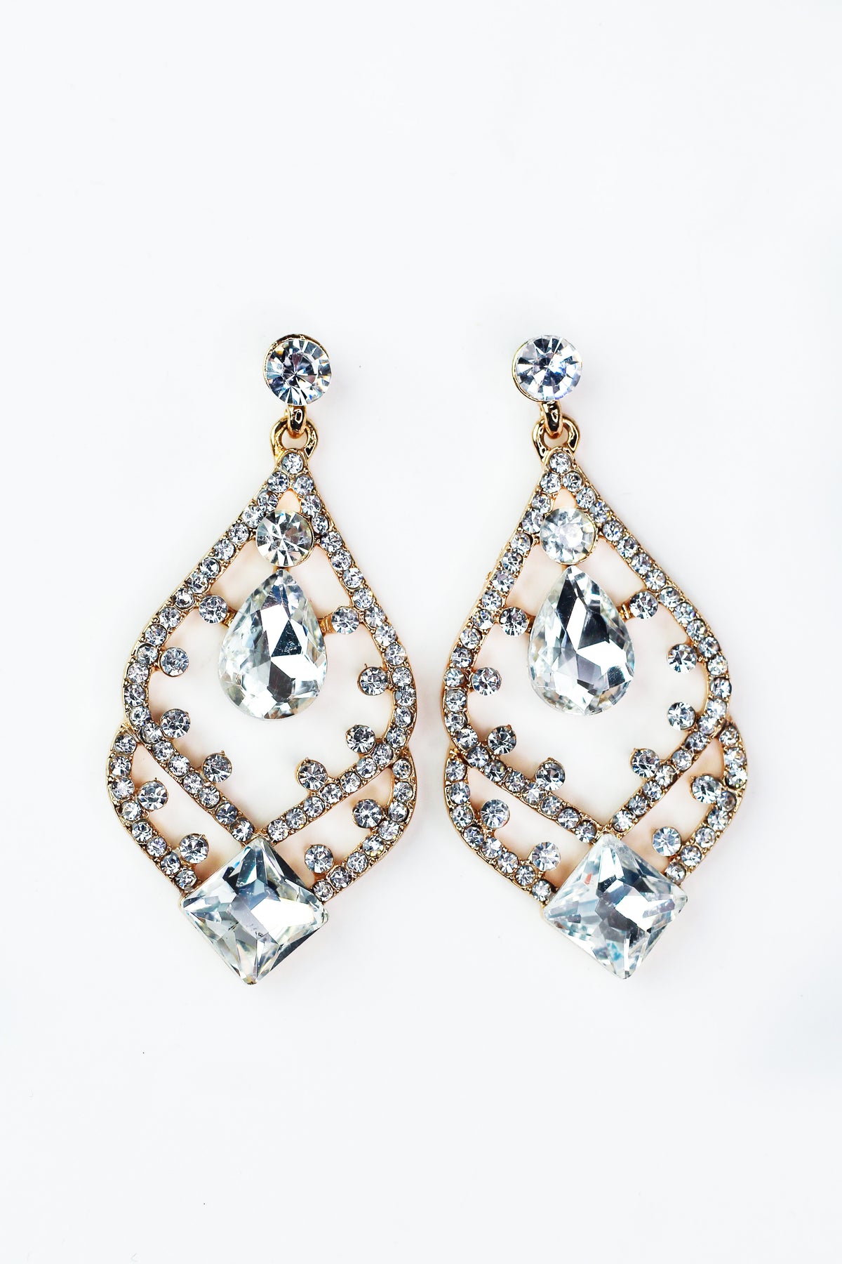 Diamond Bottom Curved Teardrop Chandelier Earring