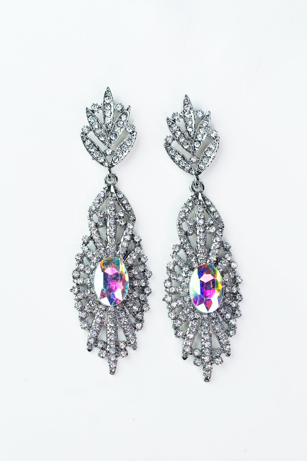 OVAL MIDDLE STONE BARS EARRING
