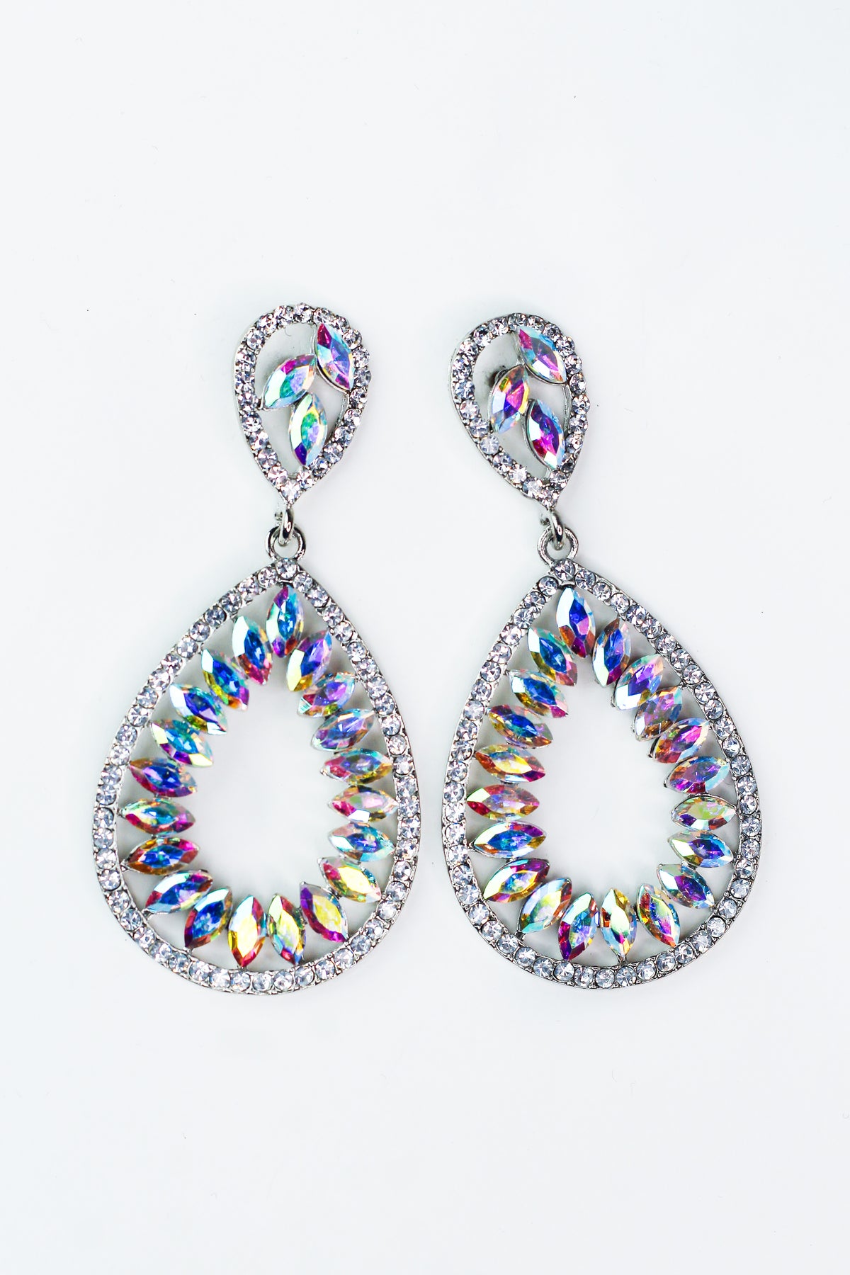Almond Trim Inside Teardrop Outside Earring