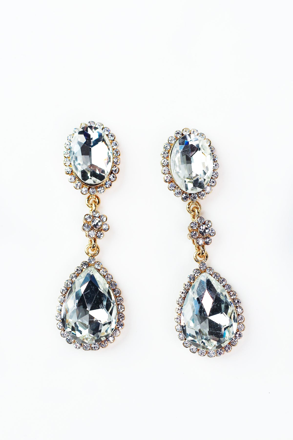 Oval, Flower, Teardrop Earring