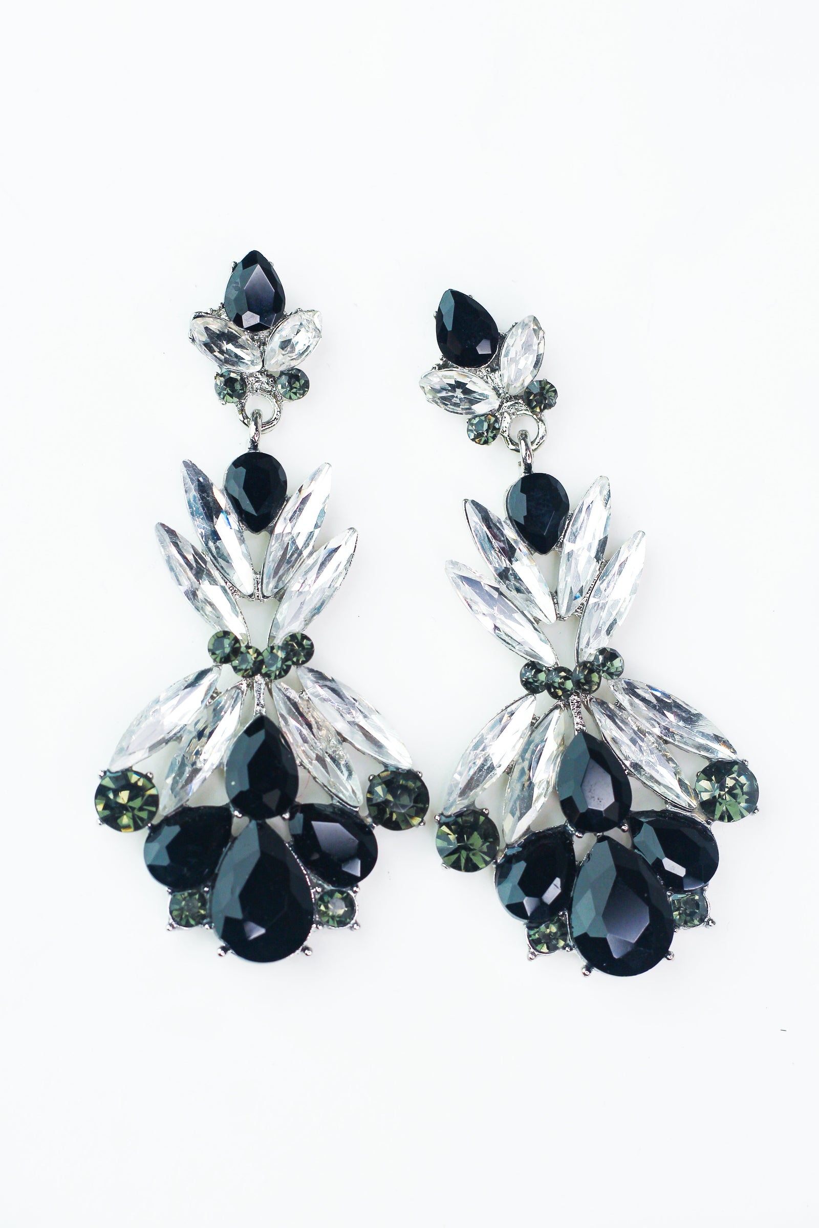 Skinny Almond Clusters Teardrops Bottom Earring