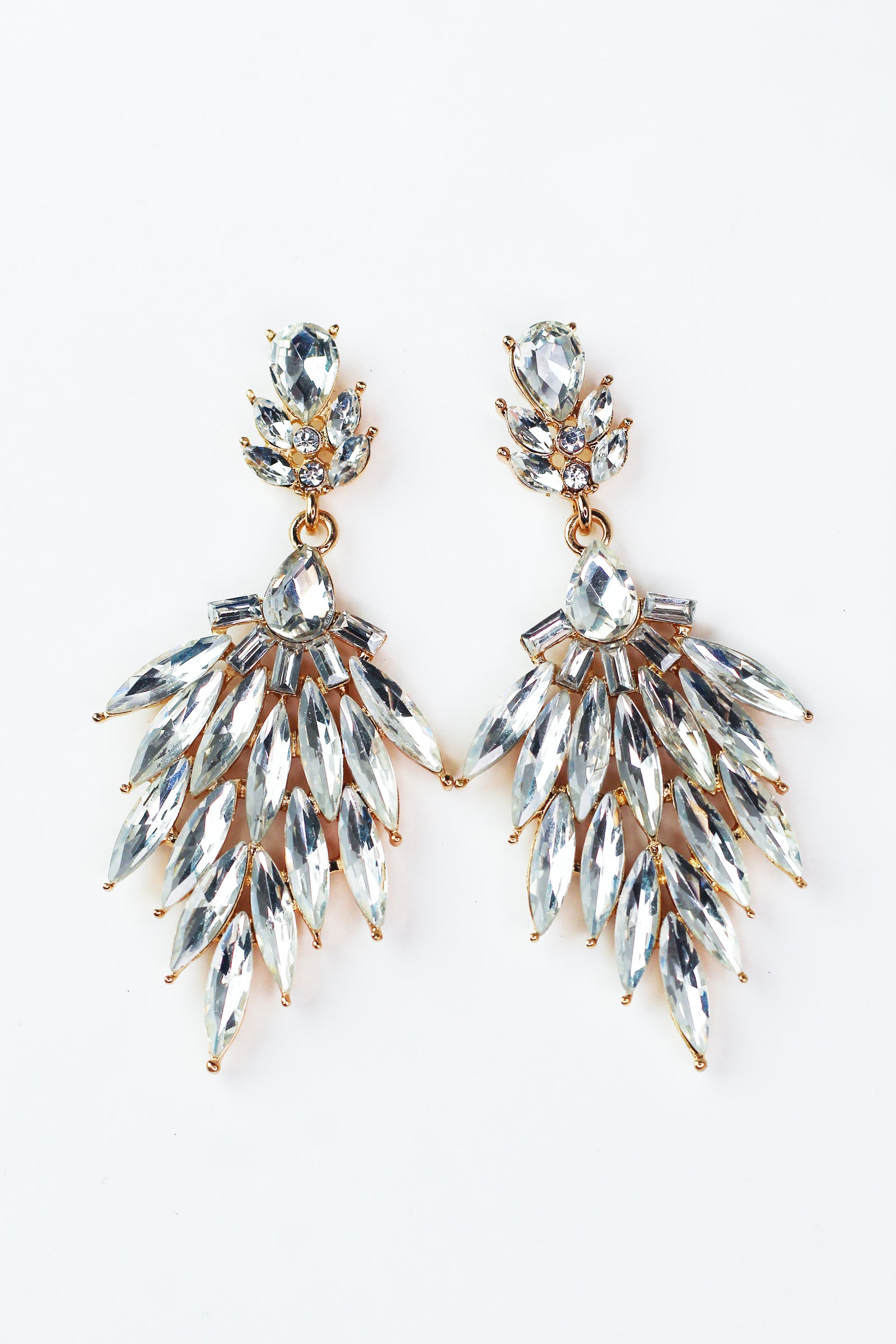 Skinny Almond Fan Bottom Earring