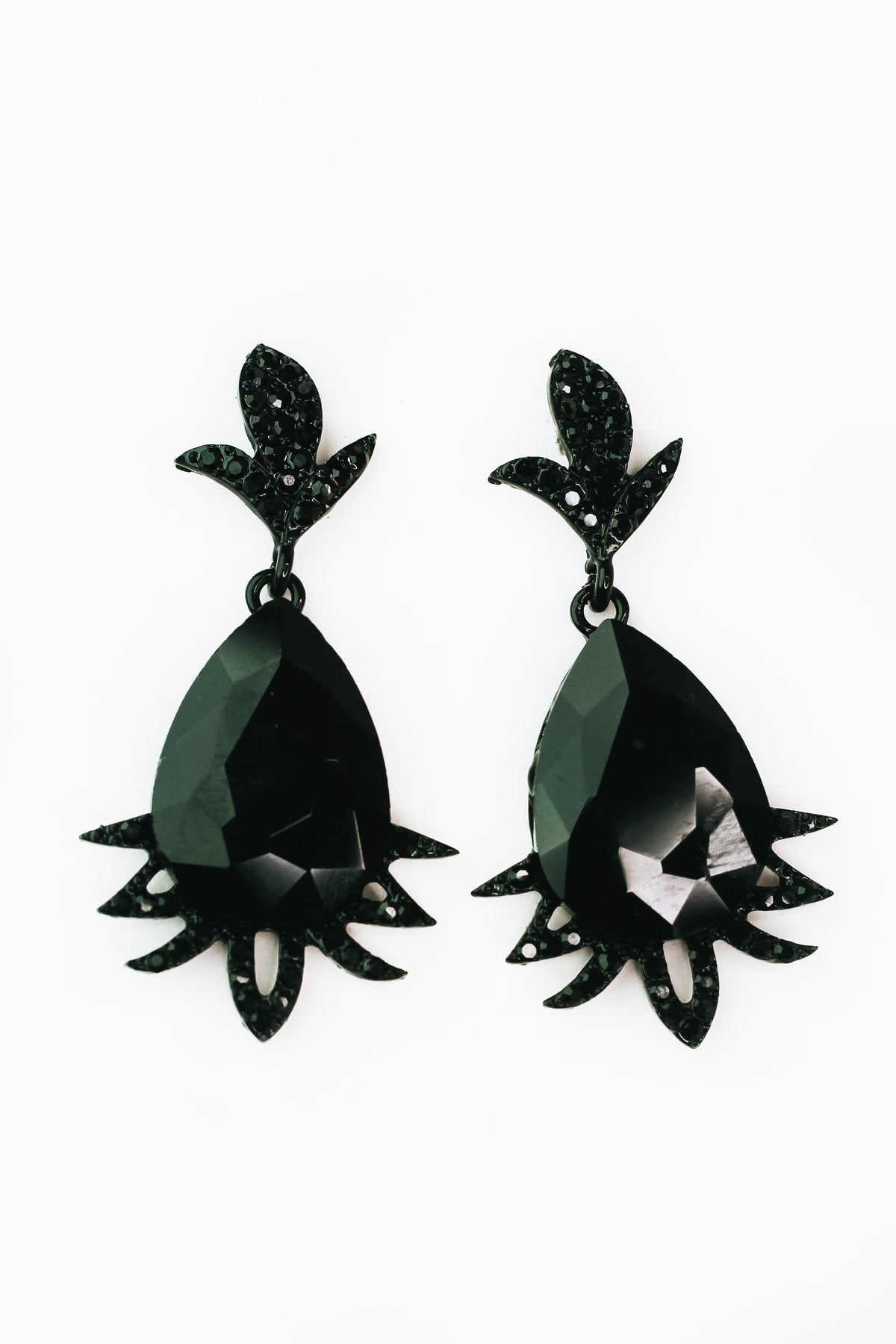 Black Teardrop Earring With Bottom Spikes