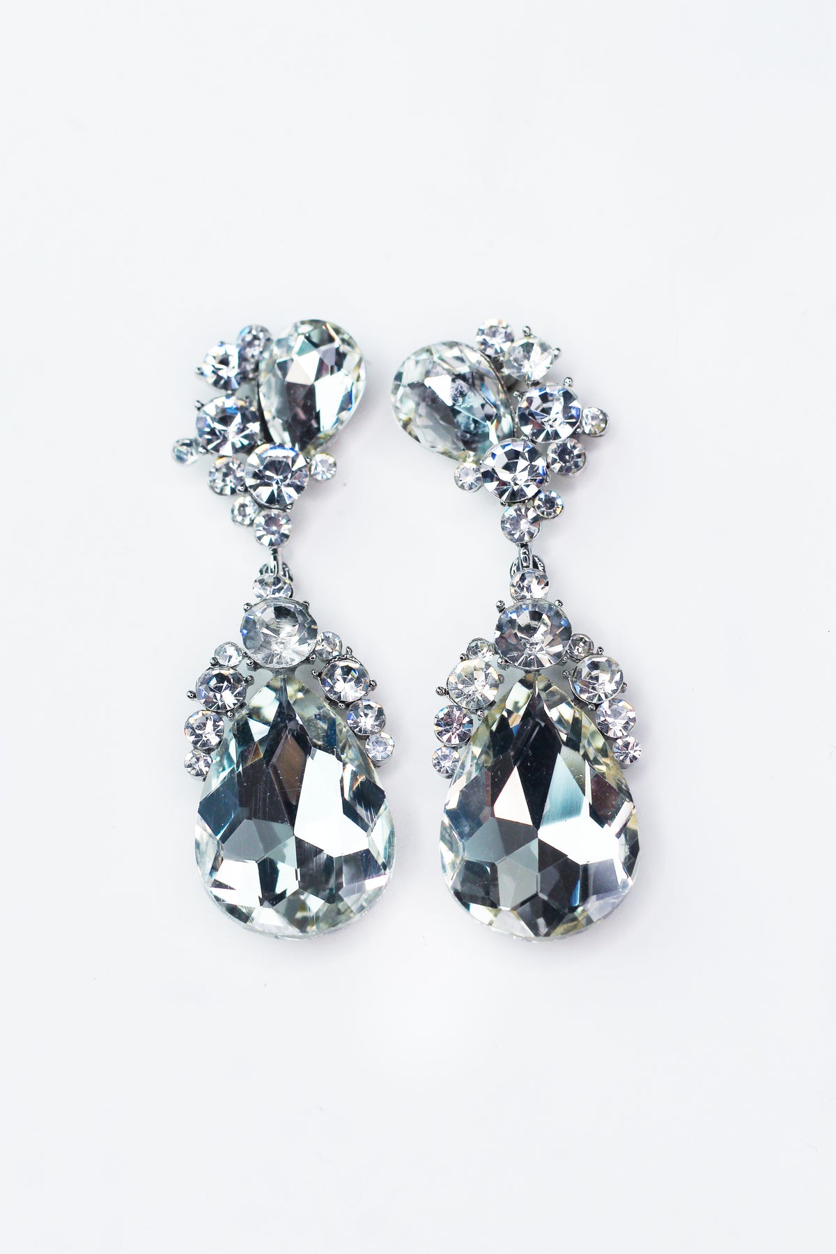 Pear Shape Rhinestone Top Dangle Earring