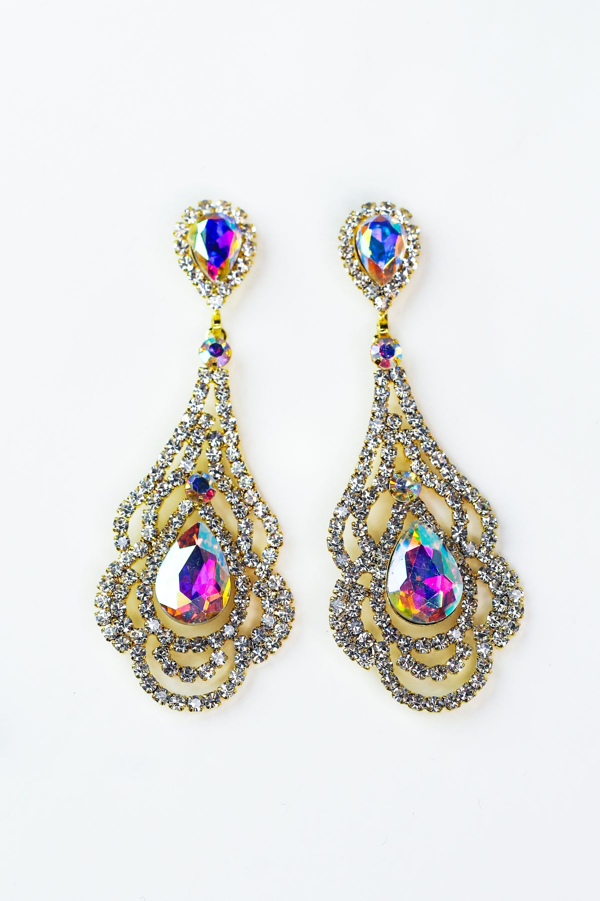 Scallop Trim Design Teardrop Middle Earring