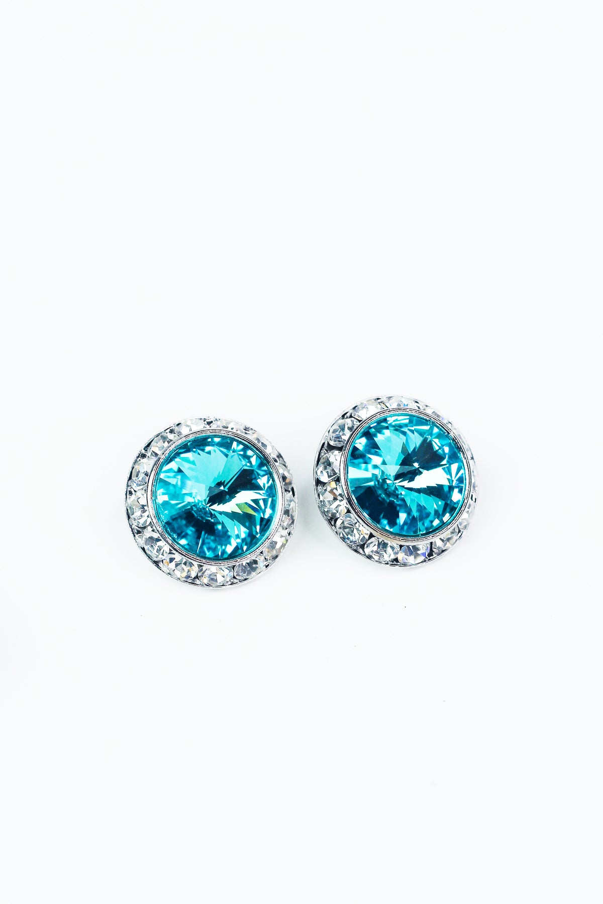 Medium Rhinestone Trim Button Stud
