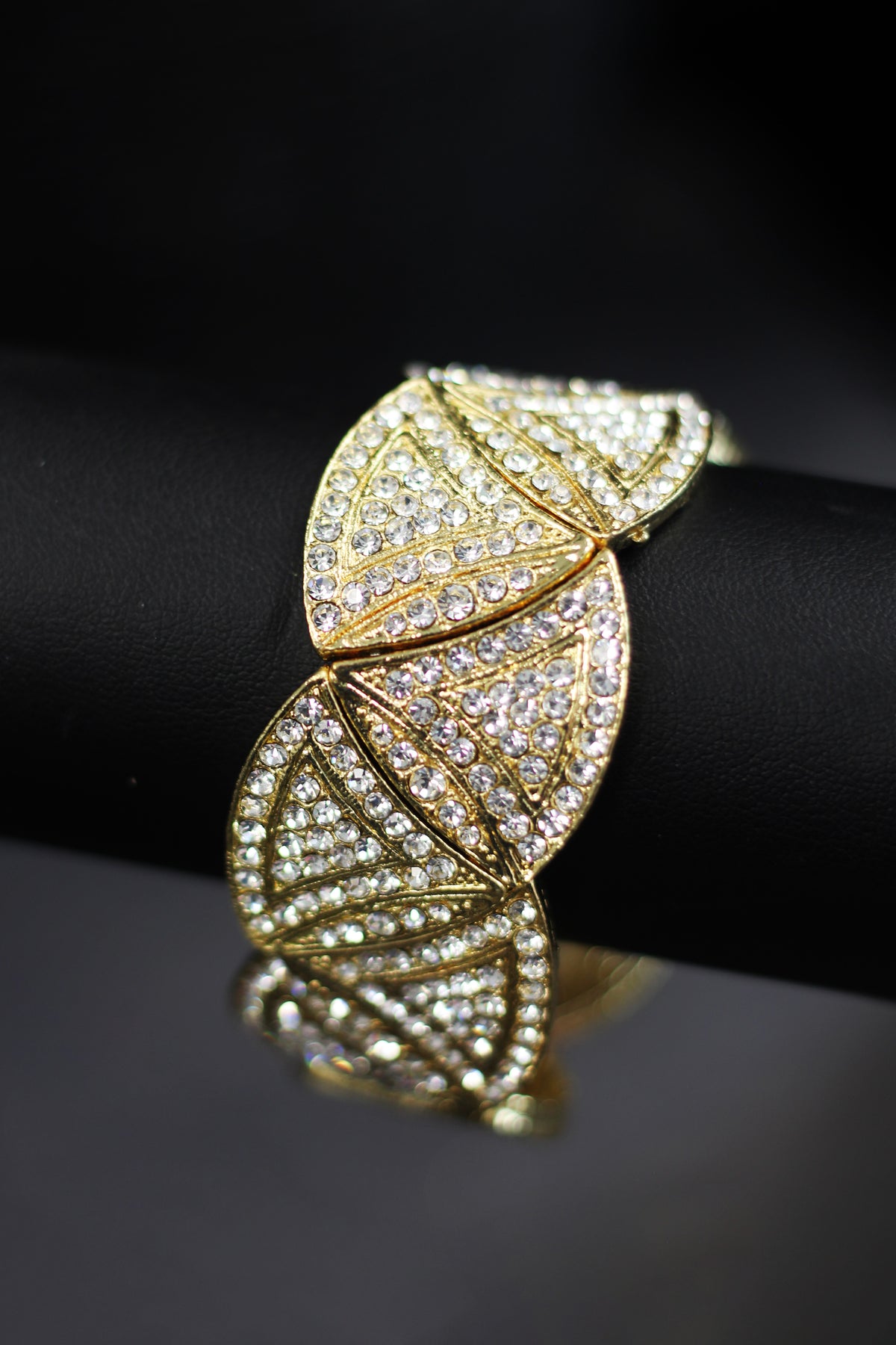 Rhinestone Triangles Stretch Bracelet