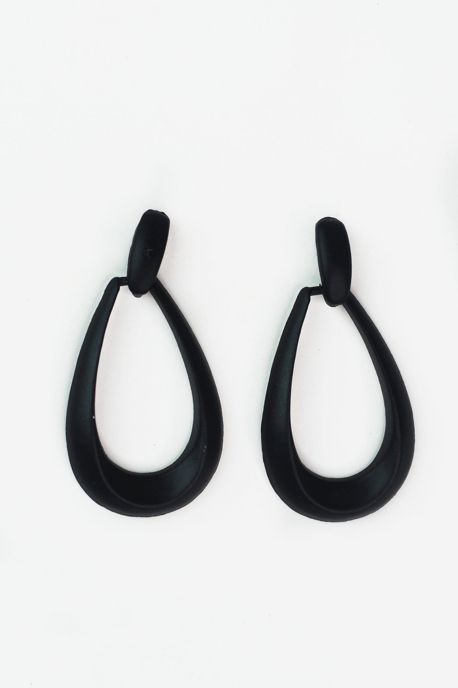 Open Teardrop Dangling Earrings