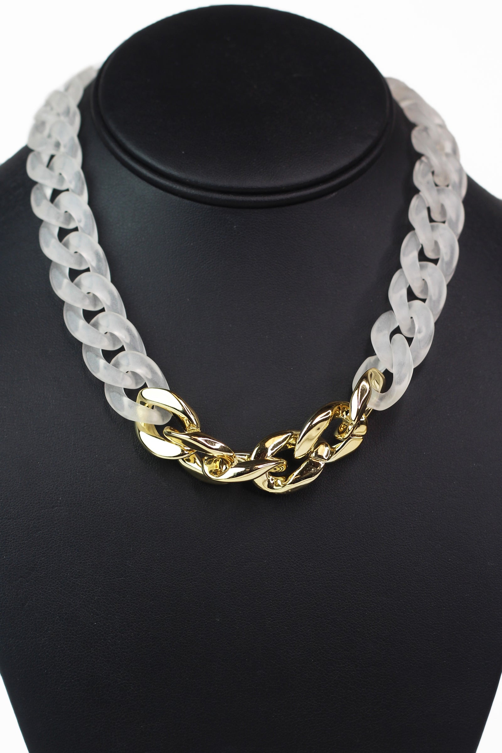 Matte White & Shiny Gold Chunky Chain Necklace