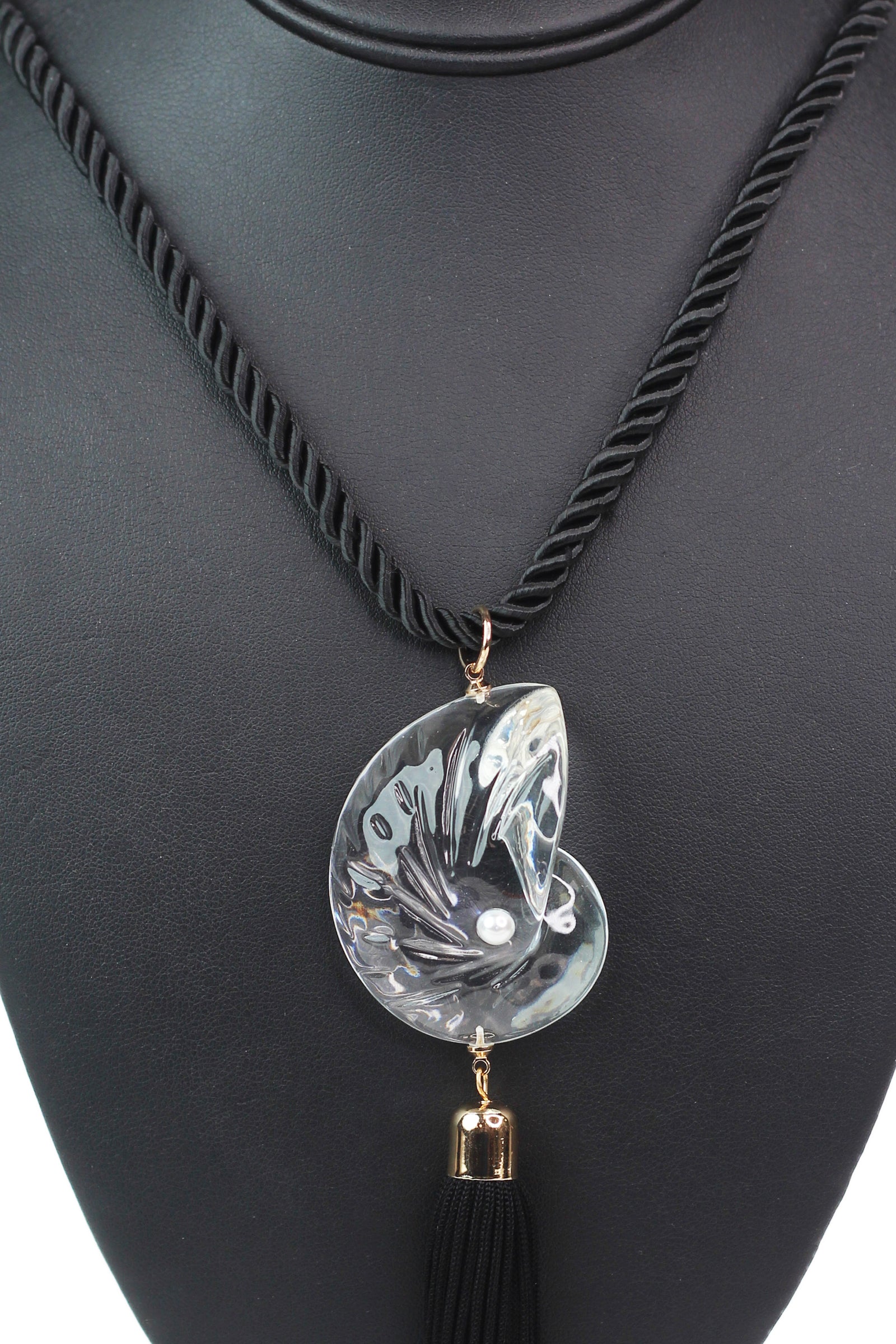 Rope Necklace w/ Clear Seashell & Black Tassel Pendant