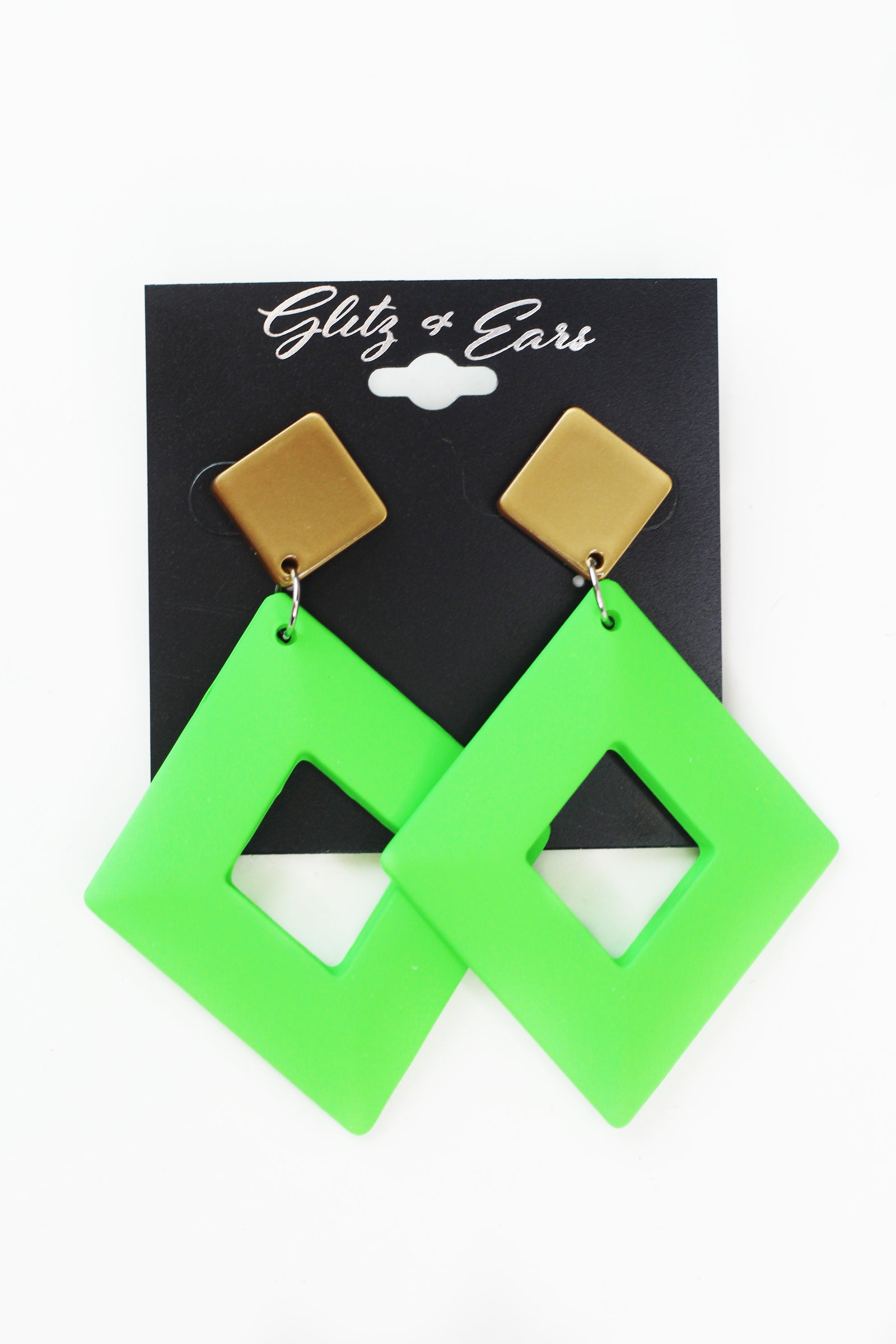 Dangling Diamond Shaped Earrings
