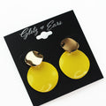 Two Toned Wavy Circles Earrings