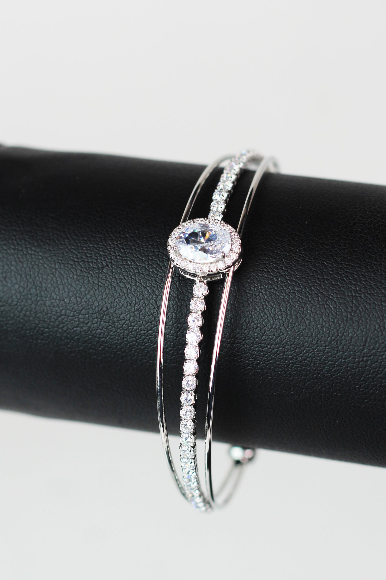 Pave Oval Rhinestone Row Center Bangle