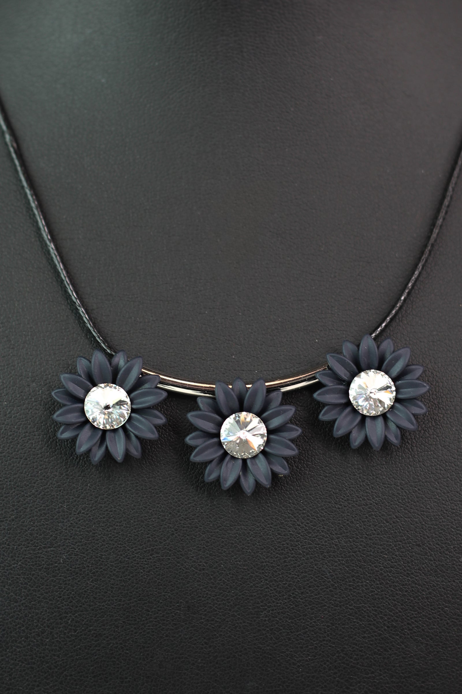 3 Flowers w/ Rhinestone Center Cord Necklace