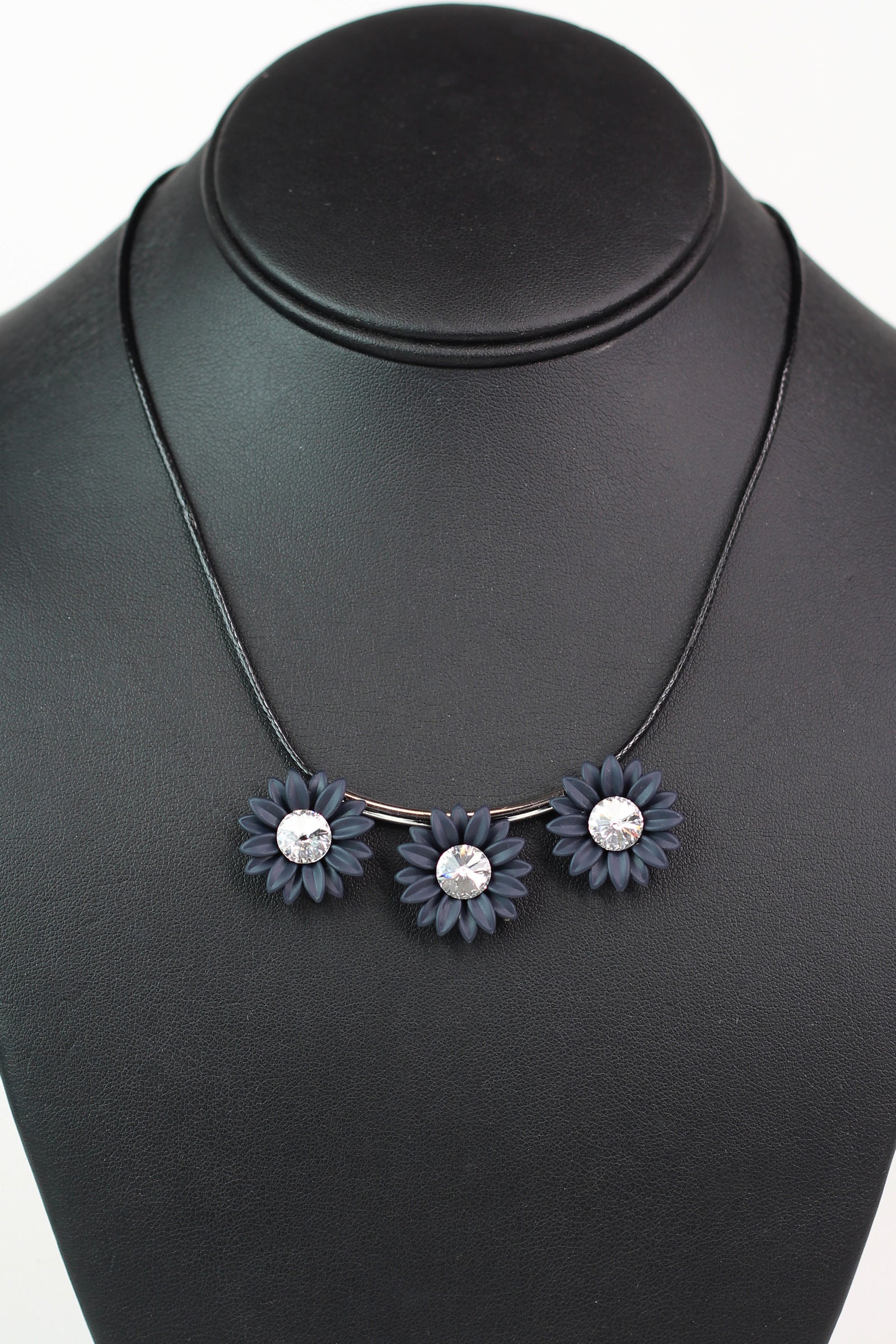 3 Flowers w/ Rhinestone Center Cord Necklace