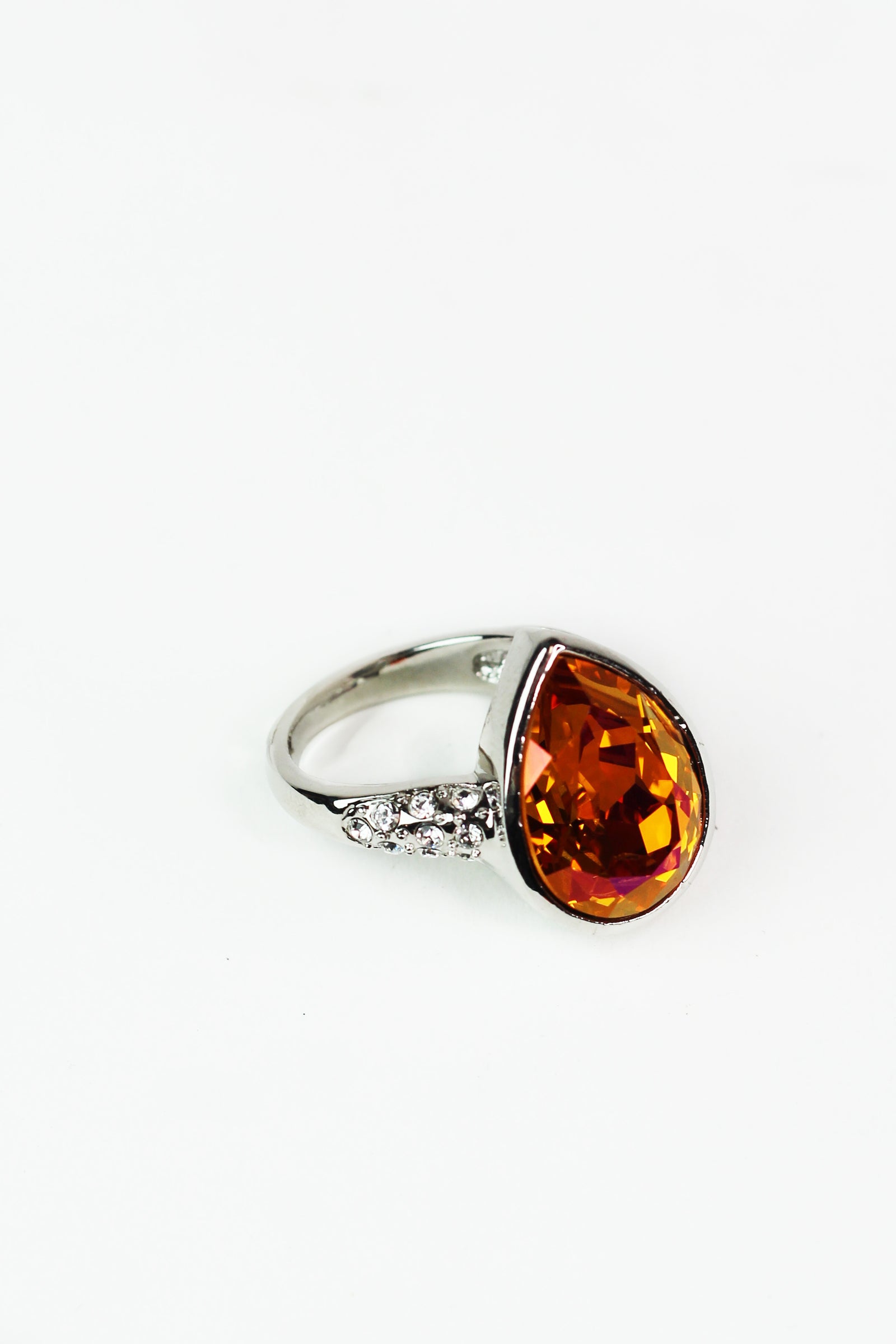 Teardrop Stone & Side Rhinestones Ring