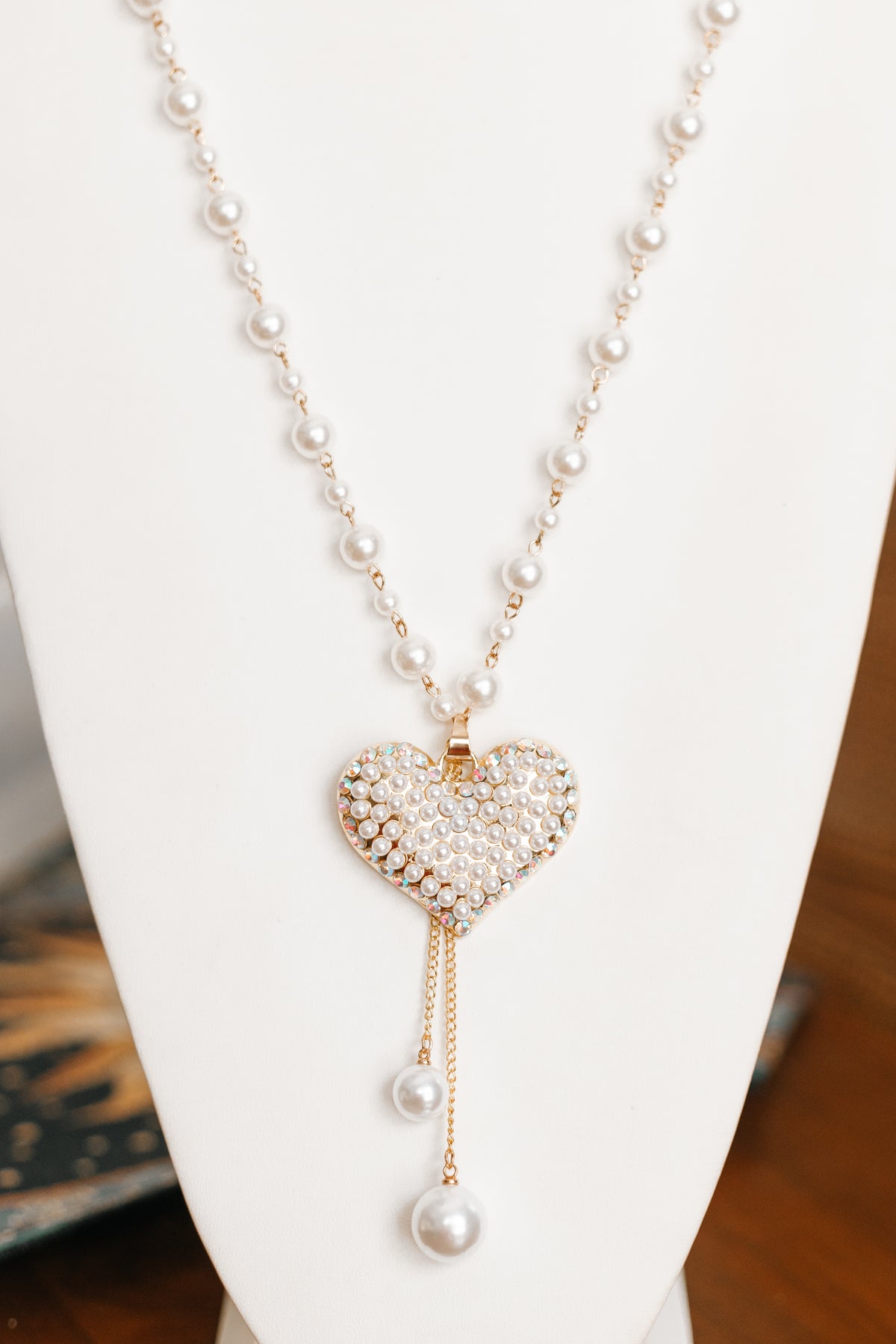 Embellished Pearl Heart &amp; Chain Necklace