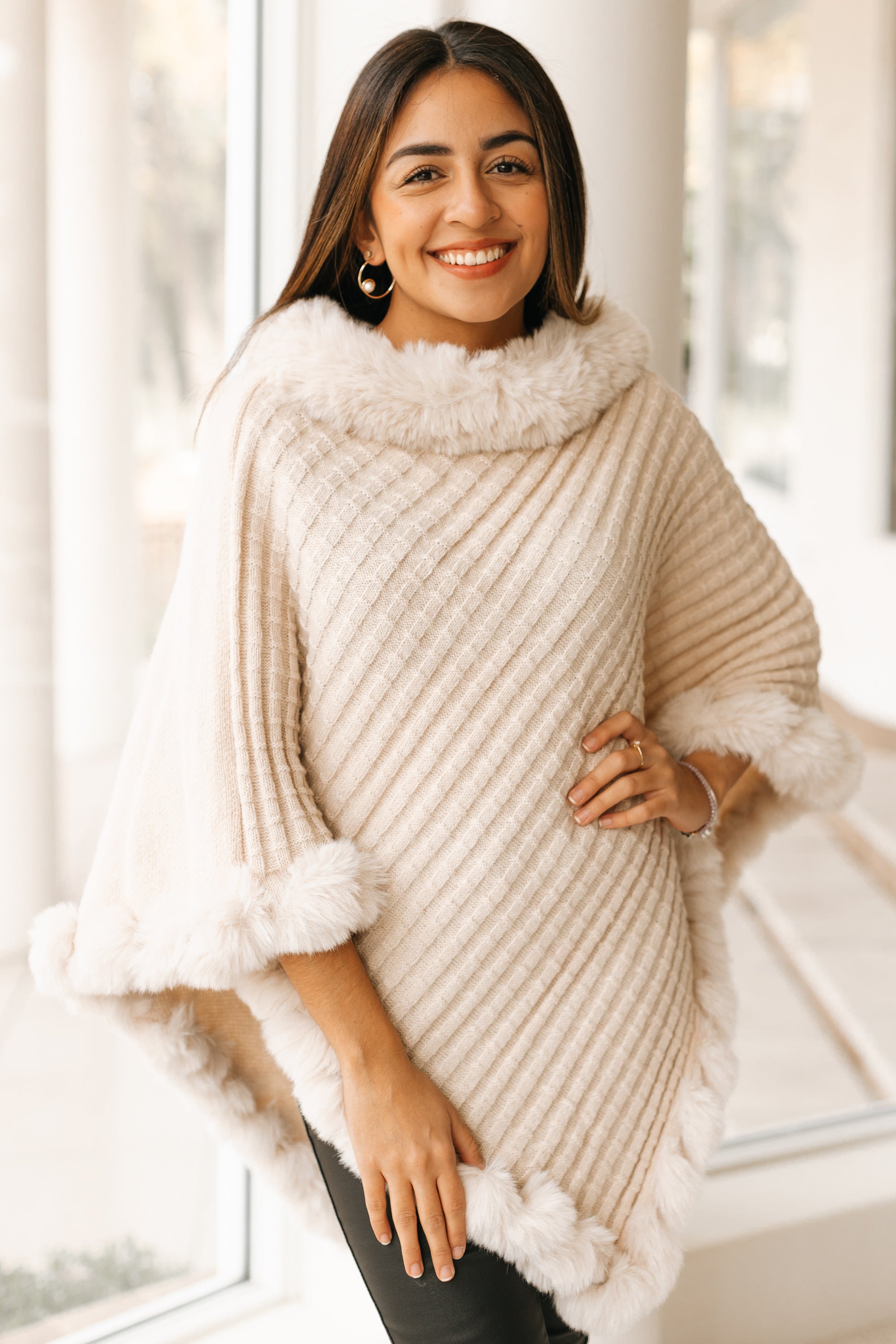 Faux Fur Trimmed Sweater Poncho