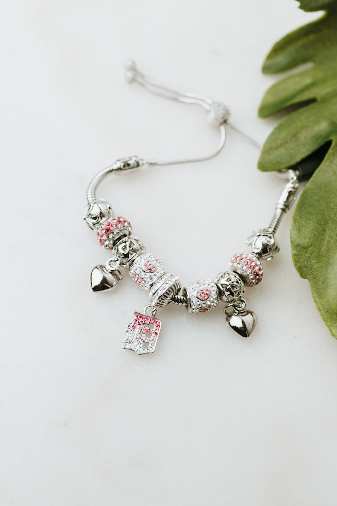 Rhinestone Detroit D Charm Heart Pull Bracelet