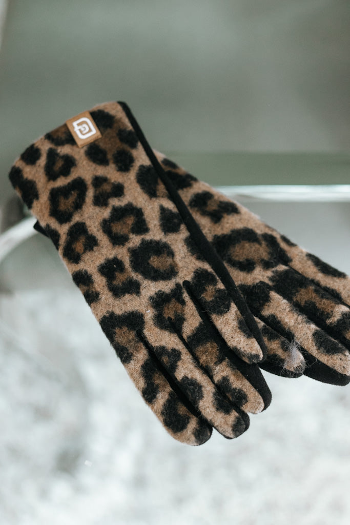 Top Leopard Pattern Gloves