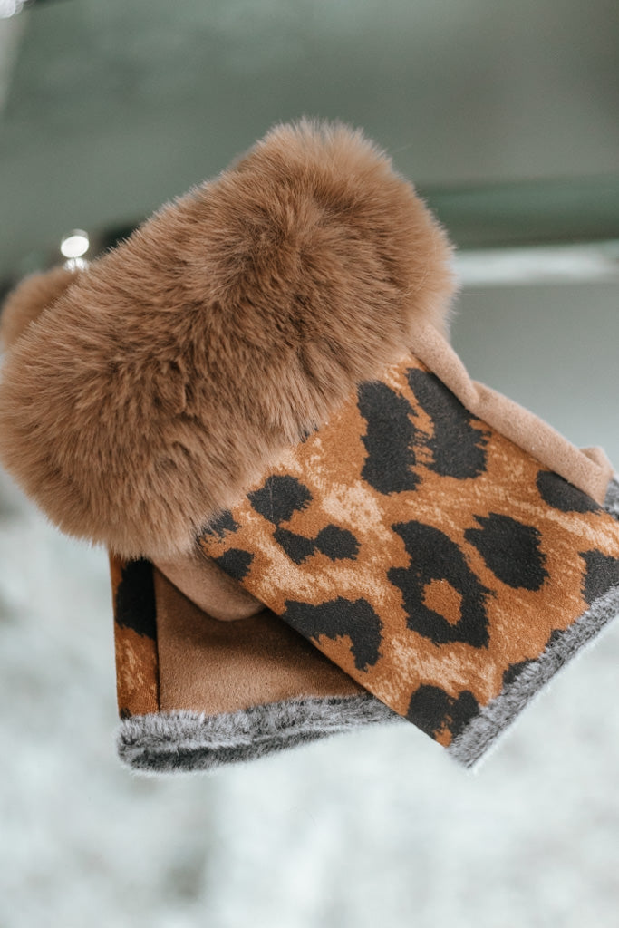 Leopard Print Faux Fur Fingerless Gloves