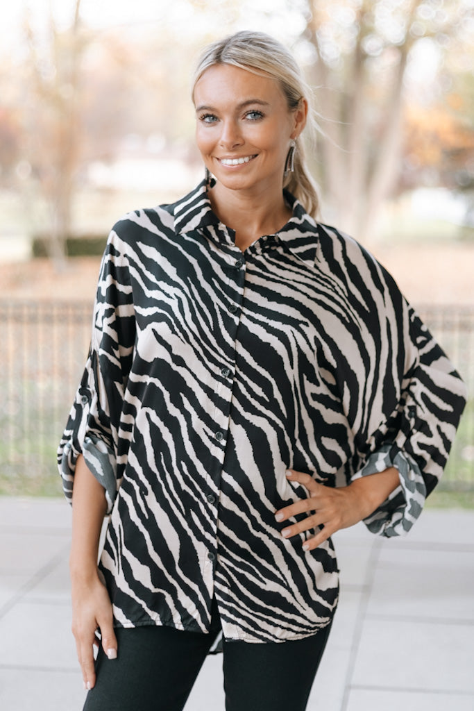 Rolled Up Sleeve Tiger Satin Italian Top