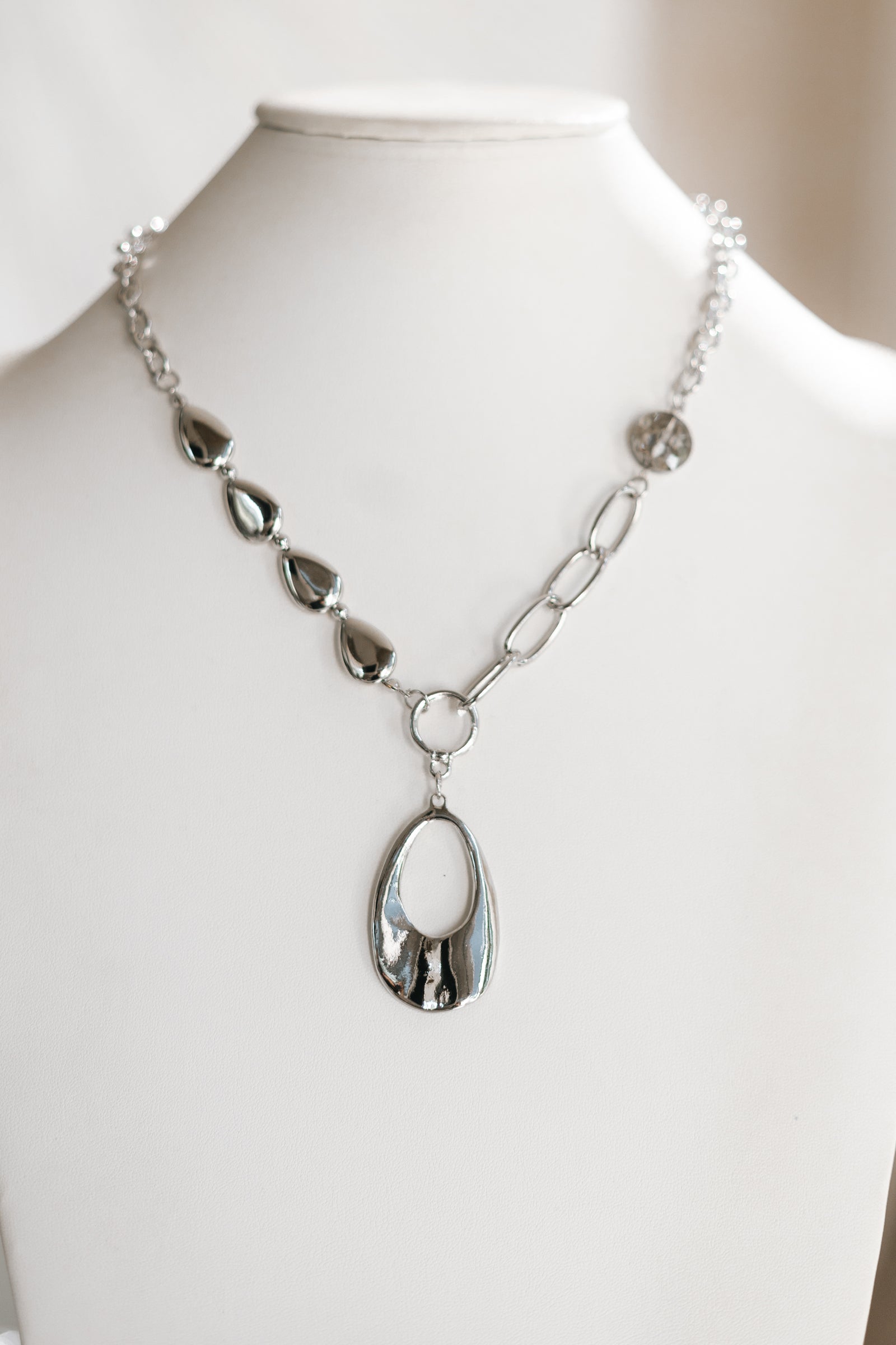 Plain Metal Teardrop Necklace Set