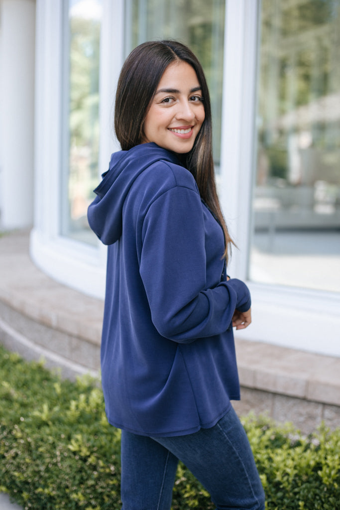 Hoodie with Sequin String