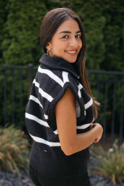 Zipper Front Stripe Sweater Vest