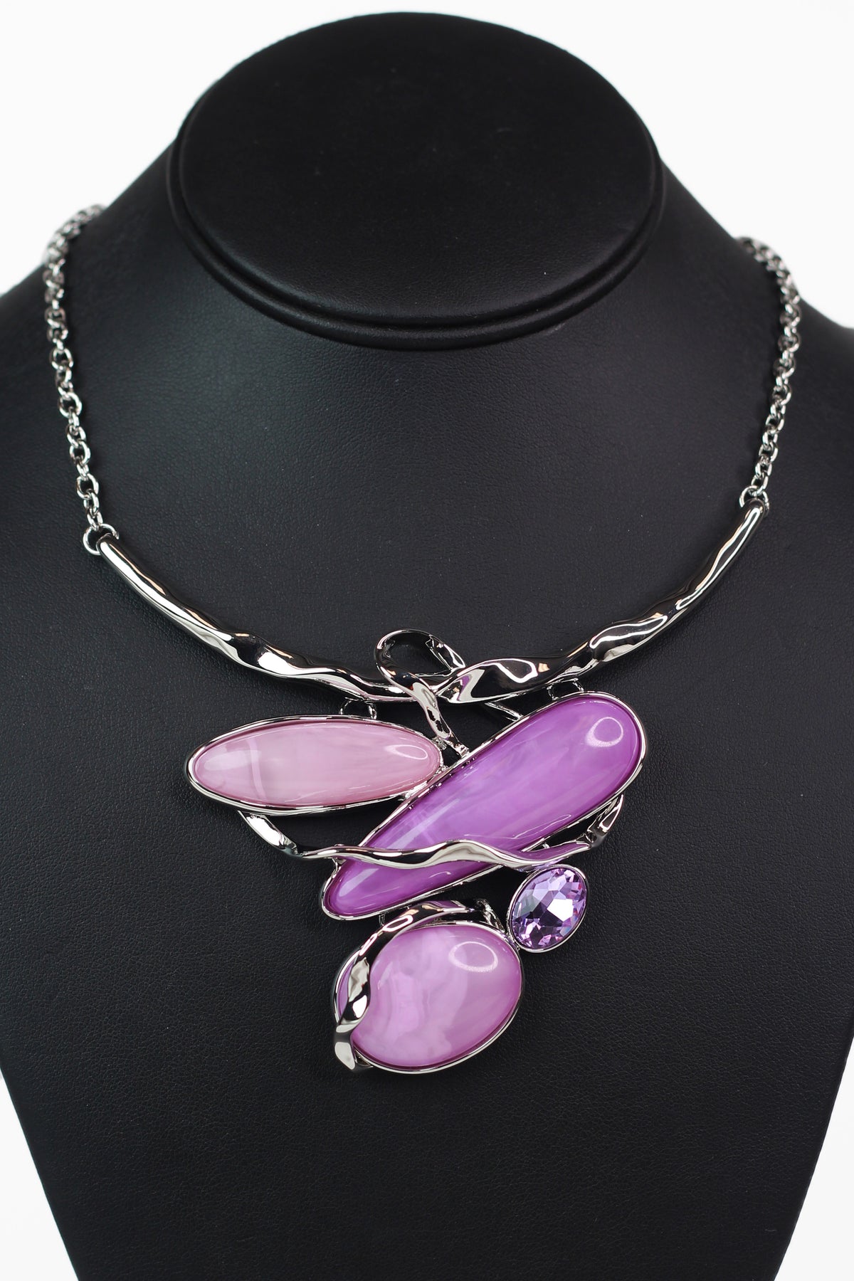 Hammered Metal &amp; Stones Bib Necklace