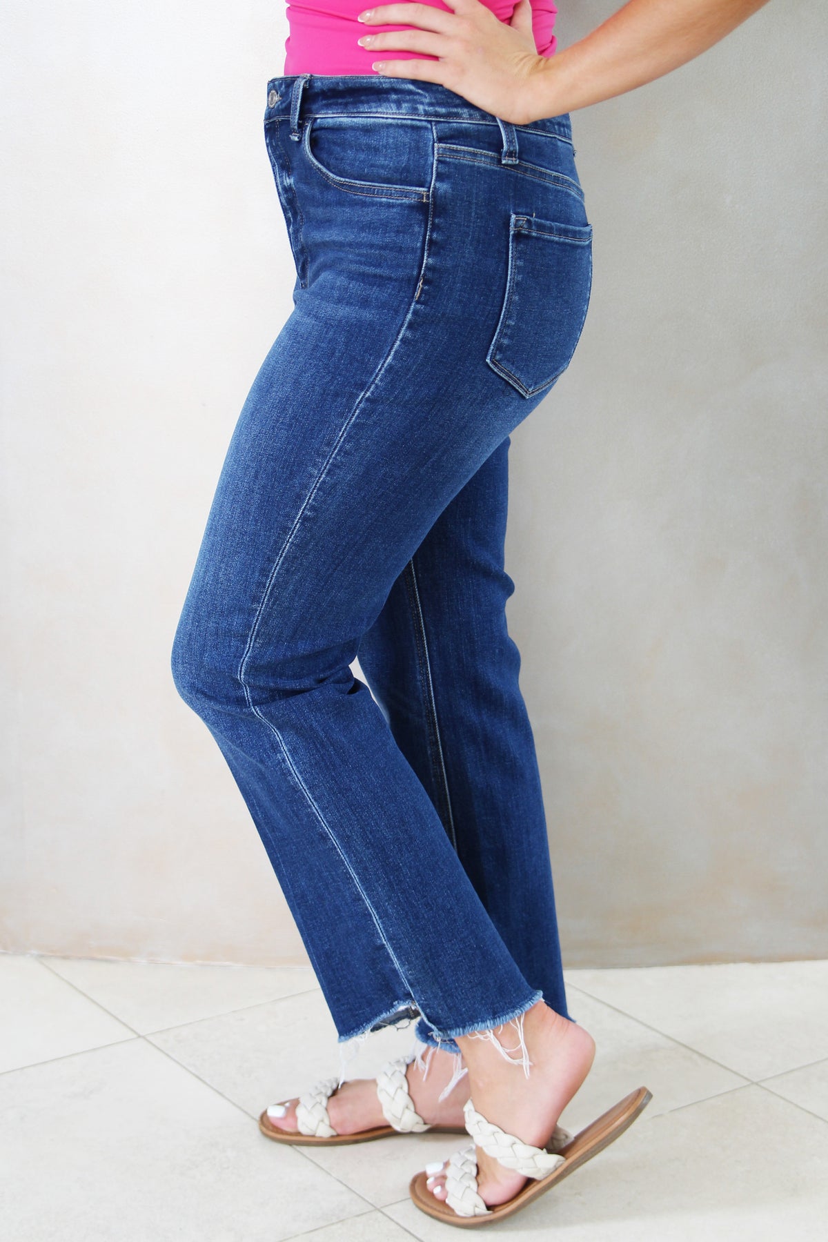 High Rise / Raw Hem Flare Jean