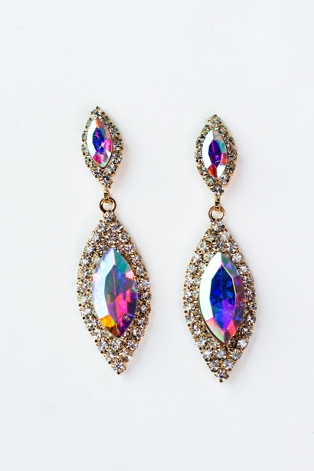 Two Row Trim Almond Stone Middle Earring