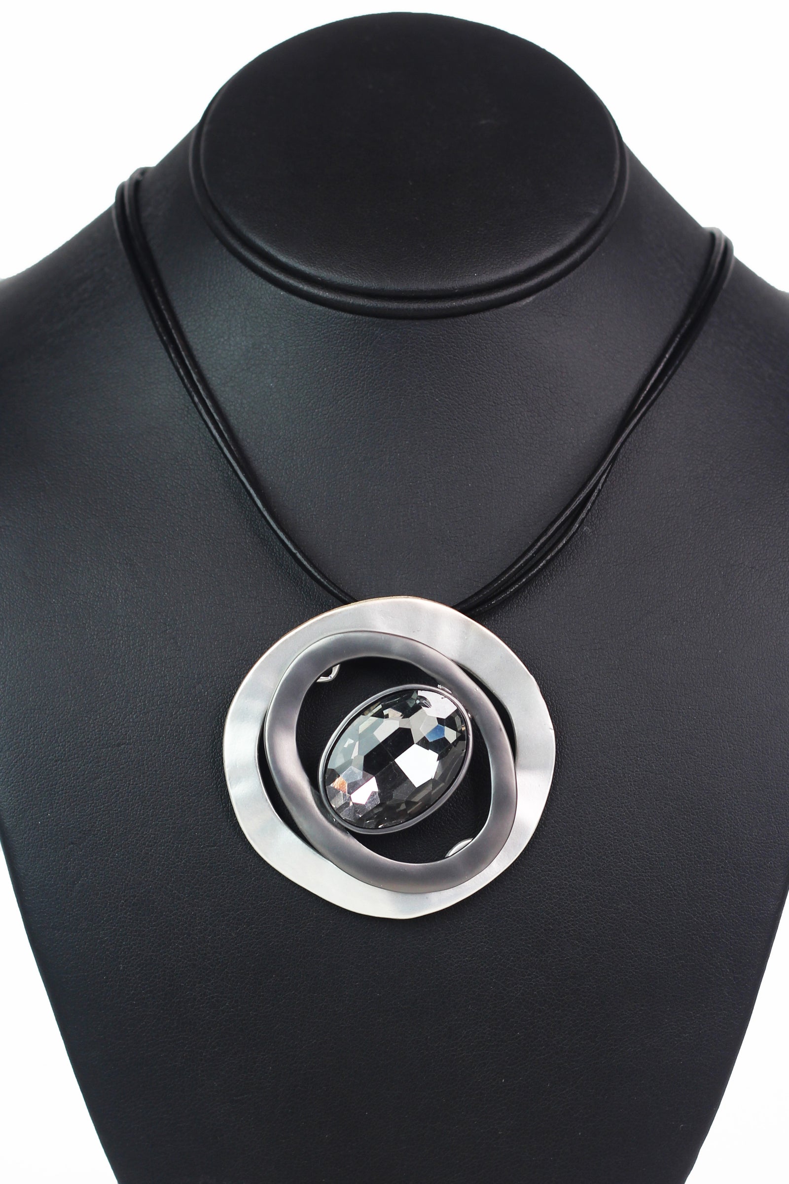Double Roped Tri Color Circular Hammered Metal w/ Large Stone