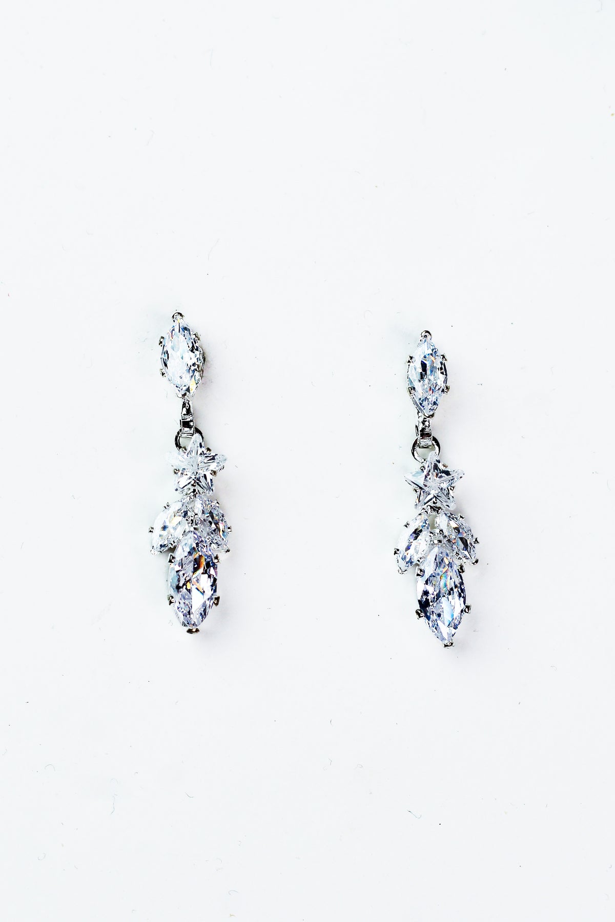Star Stone &amp; 3 Almond Cluster Earring