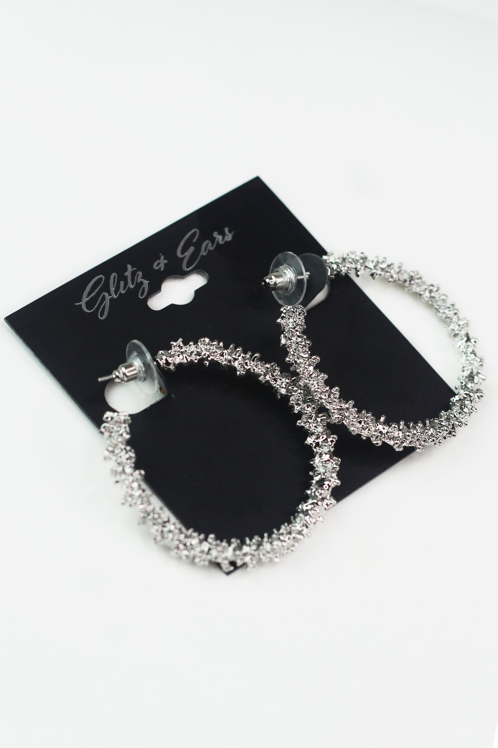 Thick Metal Textured Medium Open End Hoop