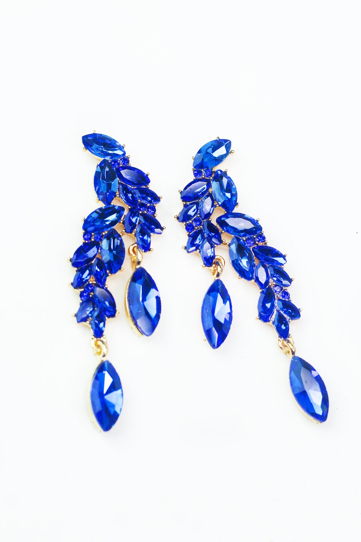 Stagger Almond Cluster &amp; Dangle Arched Earring
