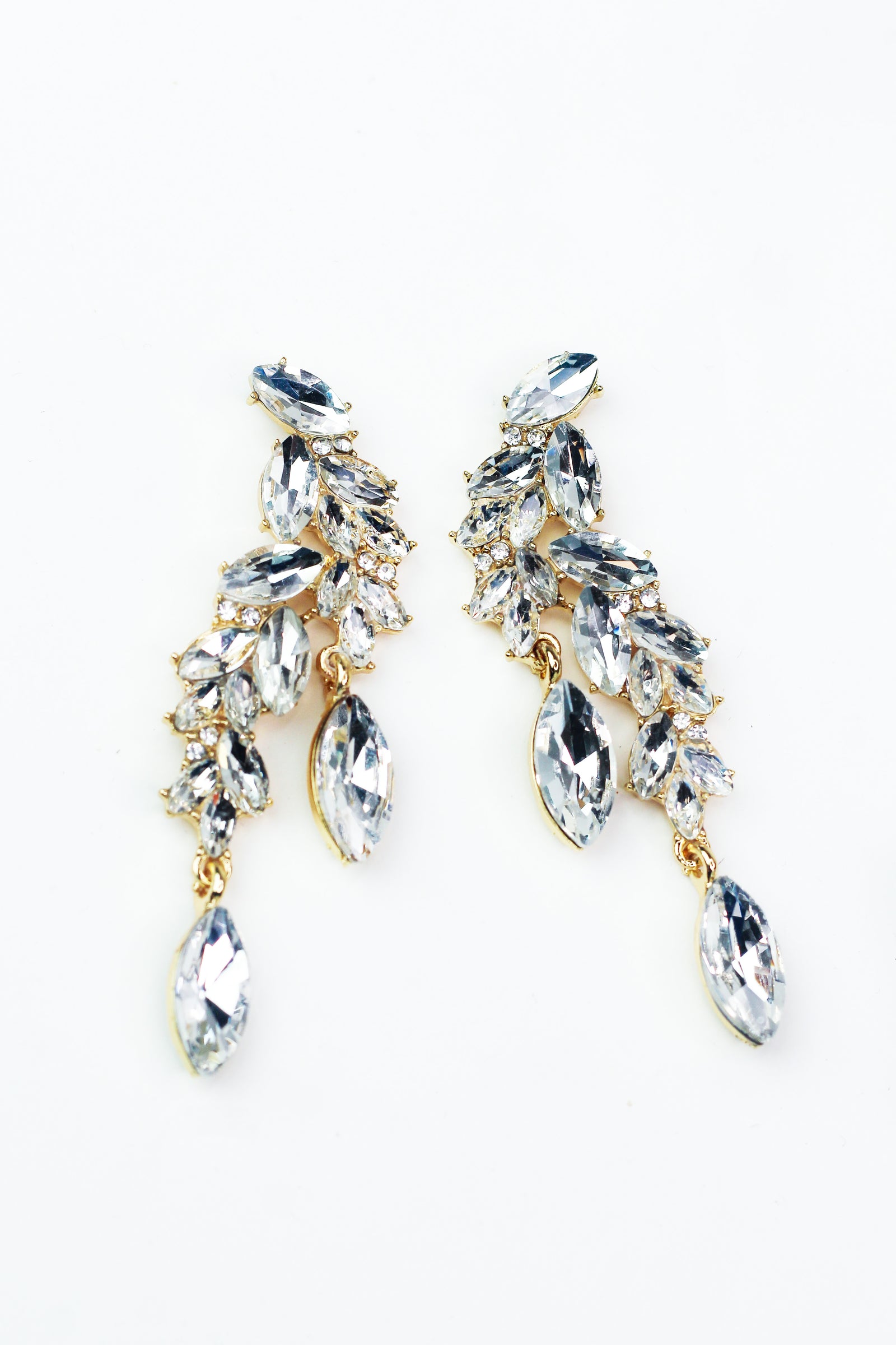 Stagger Almond Cluster & Dangle Arched Earring