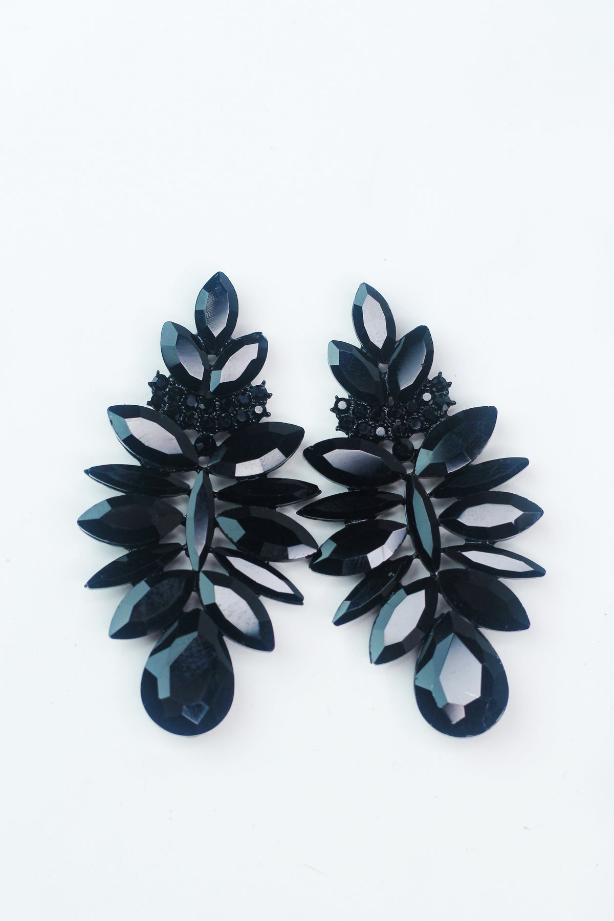 3 Almond Rhinestone Scoop Wide Almond Earring