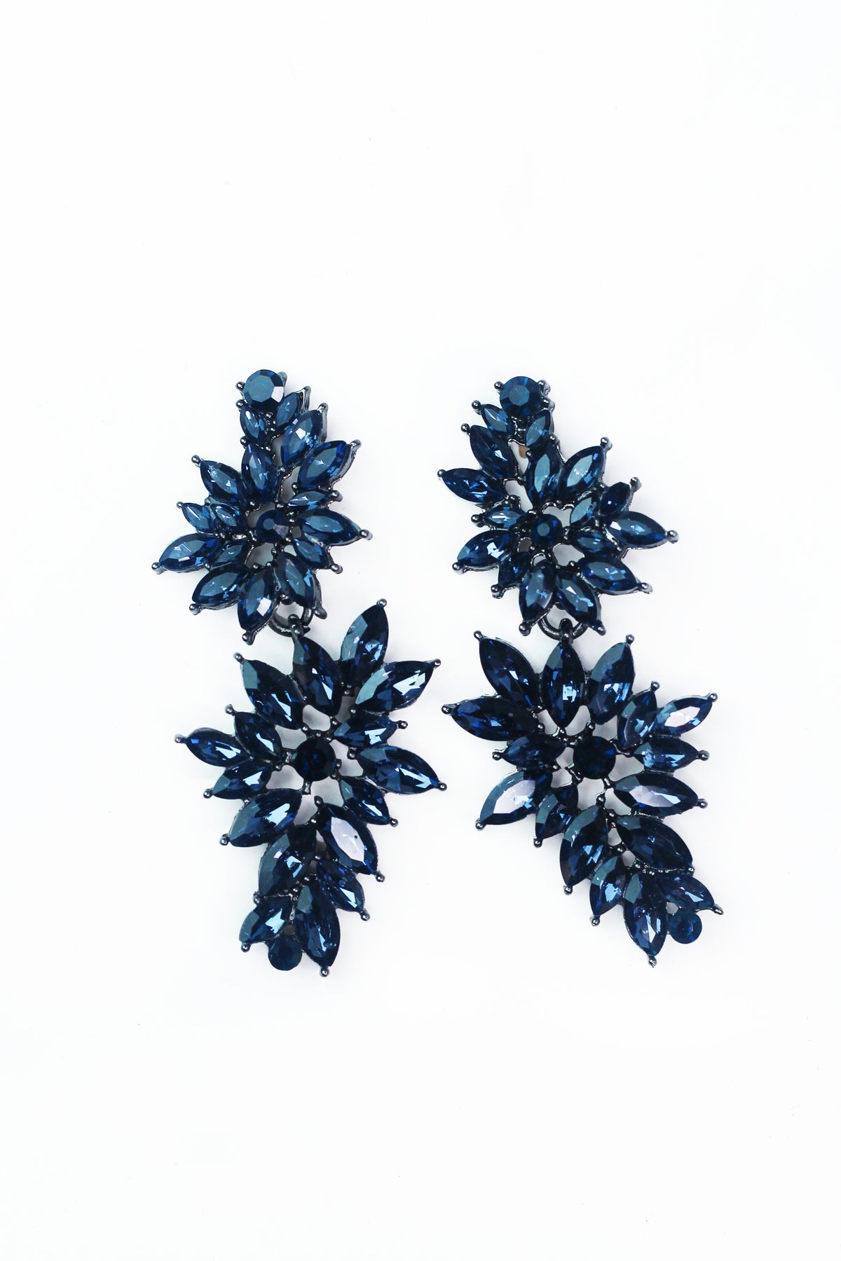 XS Two Section Almond Cluster Earring