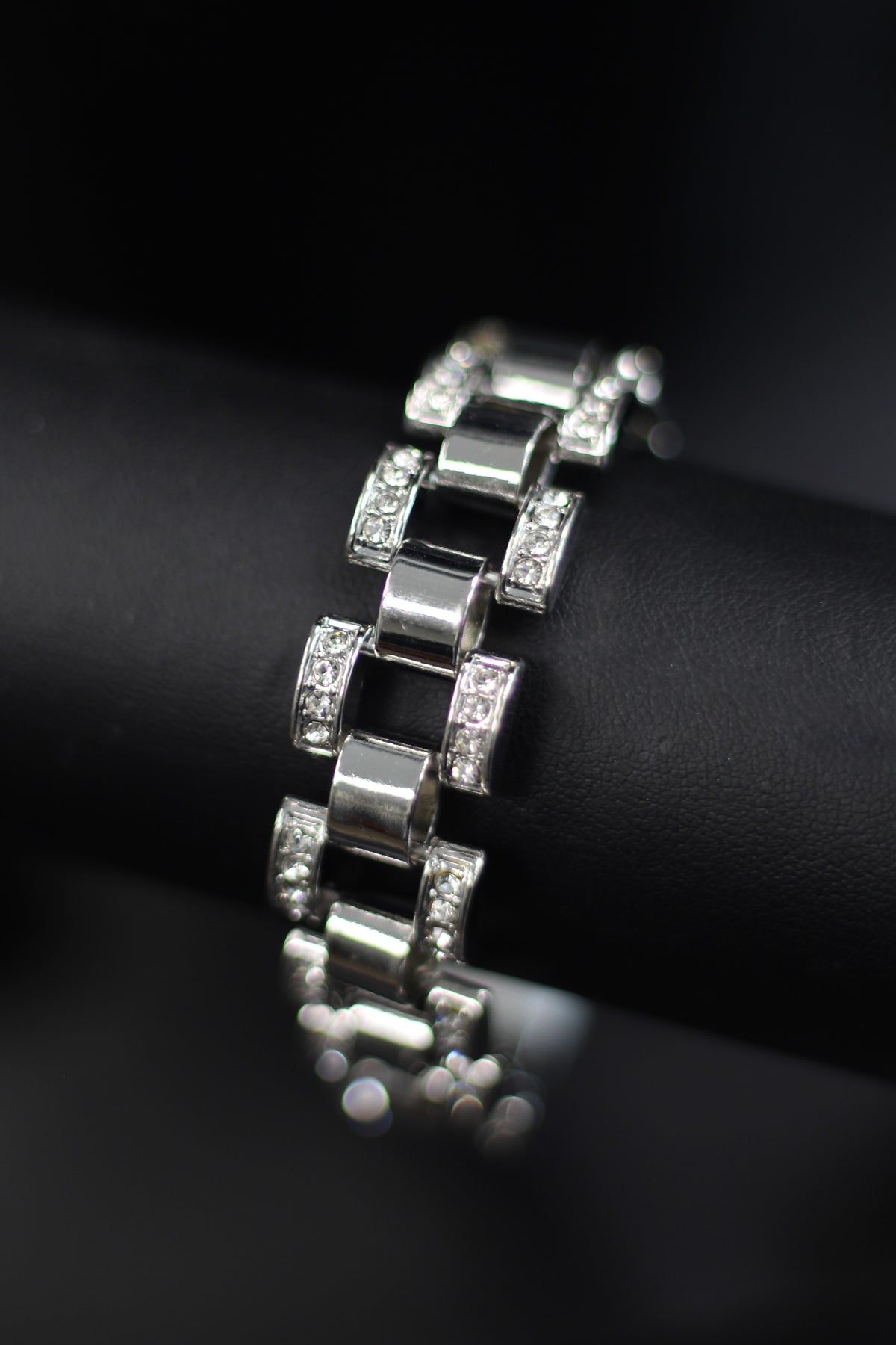 Large Chain Link Rhinestone Accent Bracelet