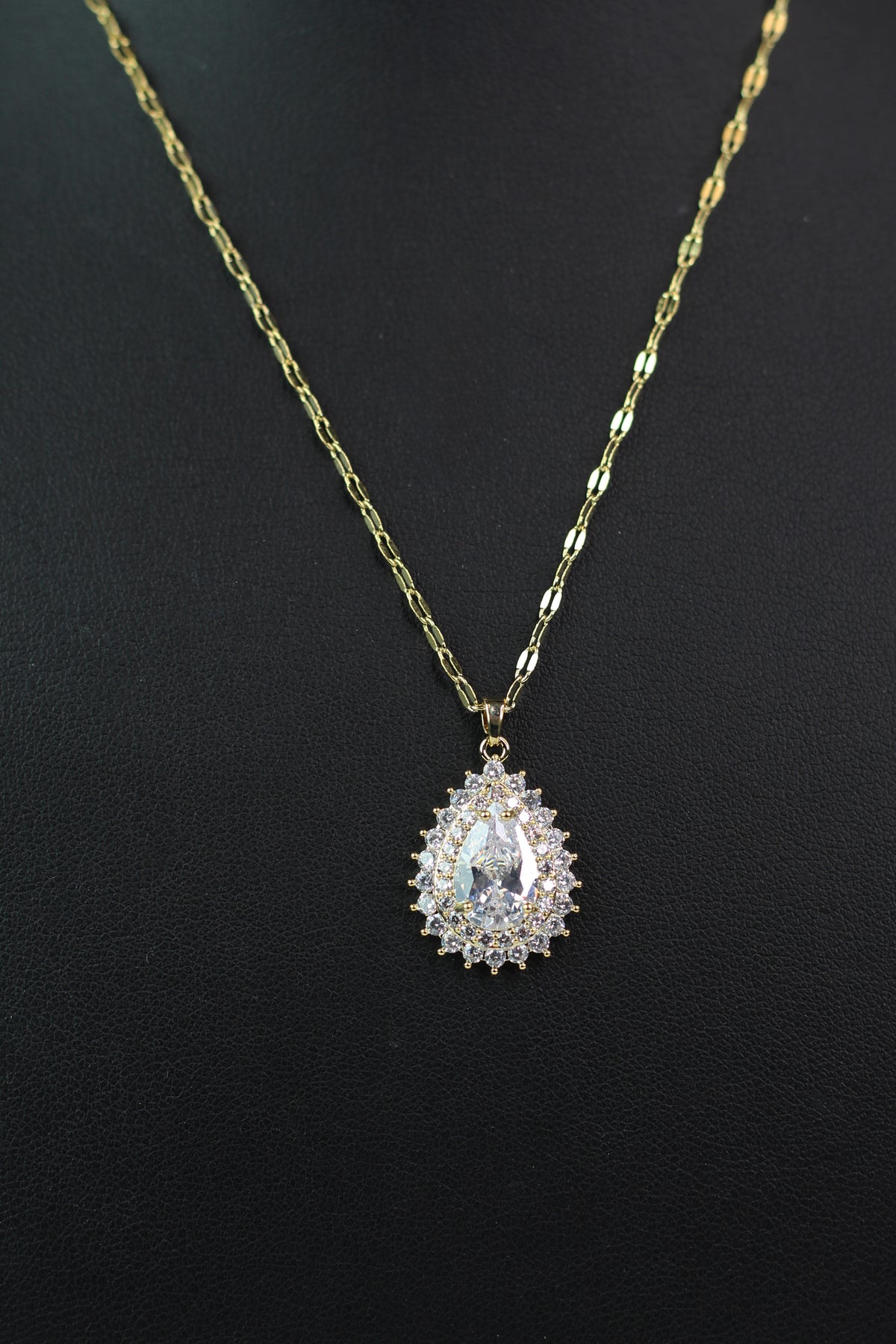 Two Row Trim Teardrop Pendant Necklace