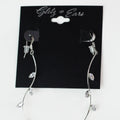 Thin Wavy Bar Four Spaced Almond Stones Earring