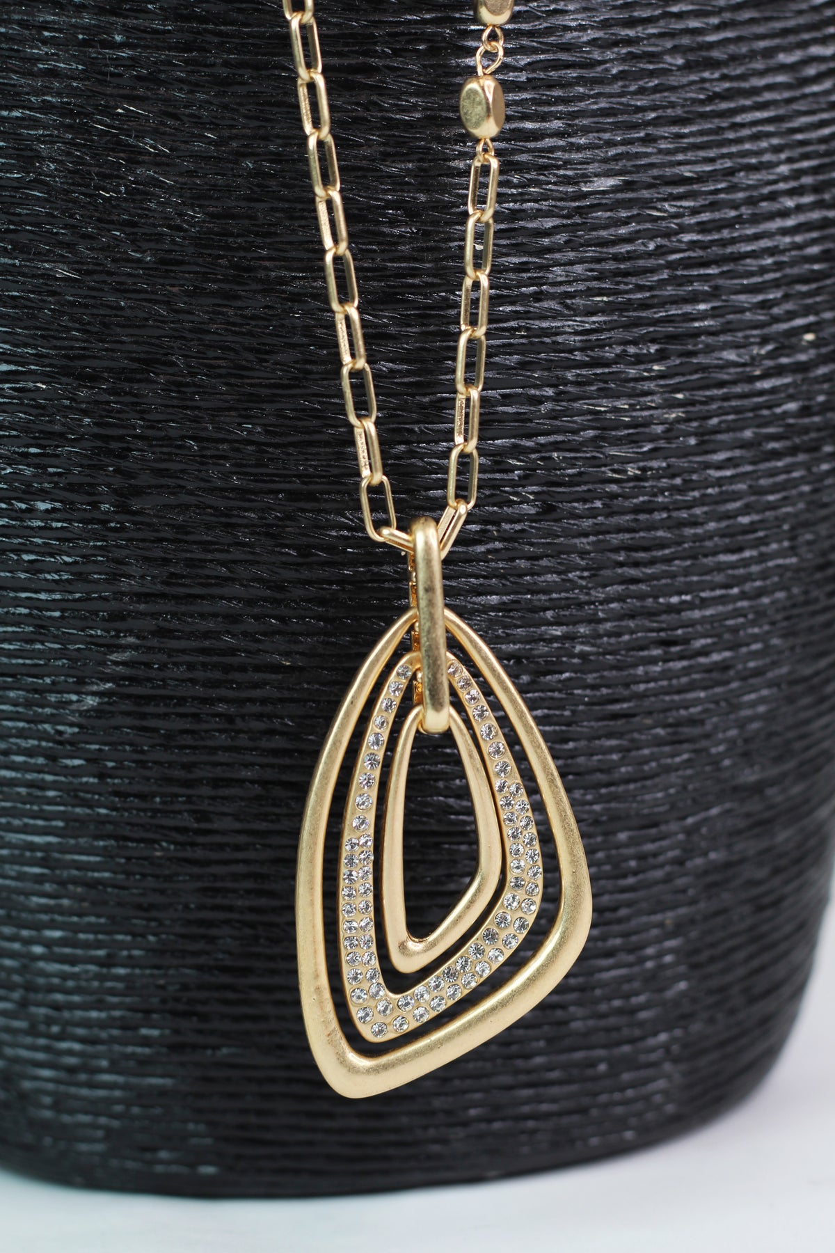 Long Barrel Chain Open Uneven Ovals Necklace