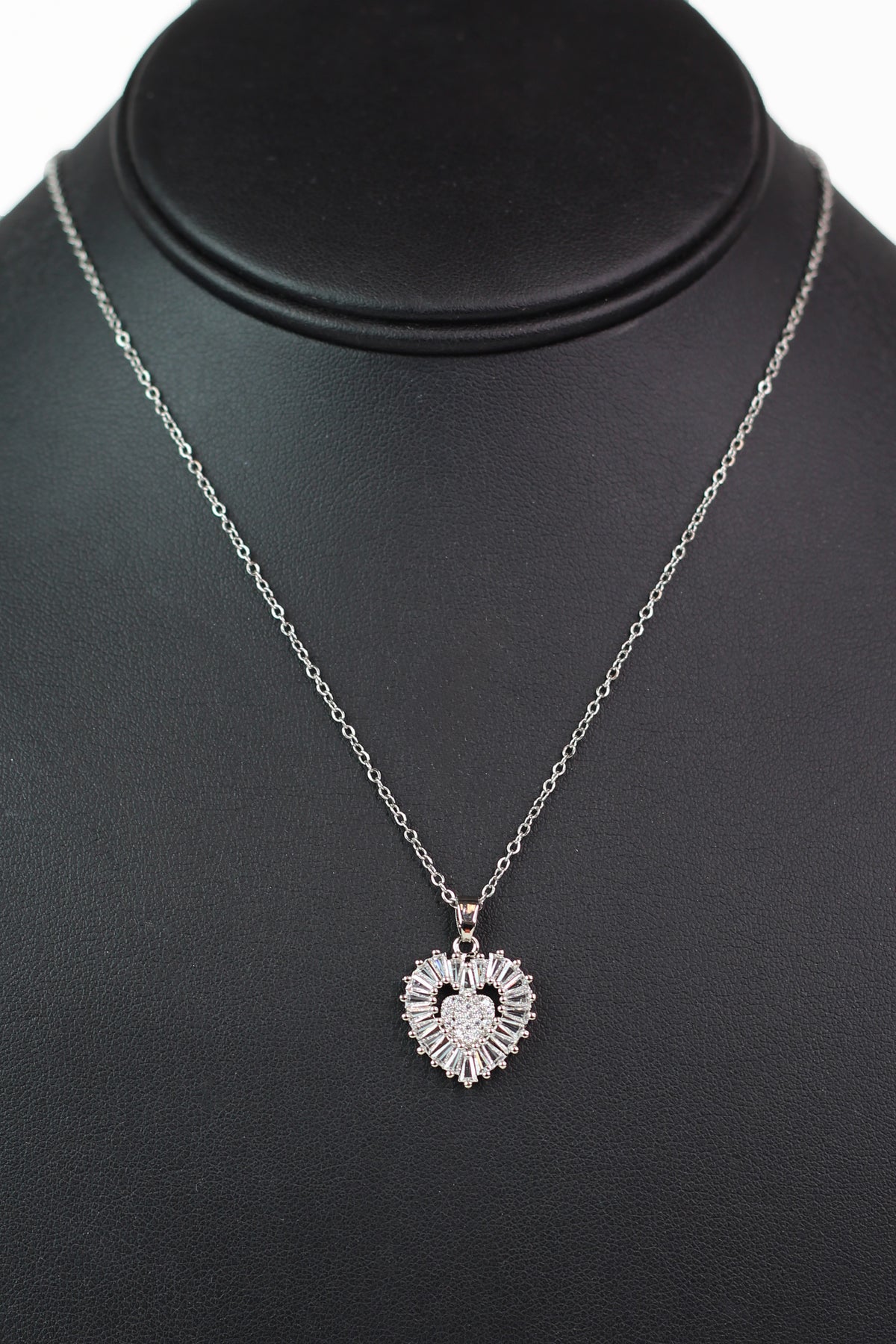 Baguette Trim Pave Middle Heart Necklace